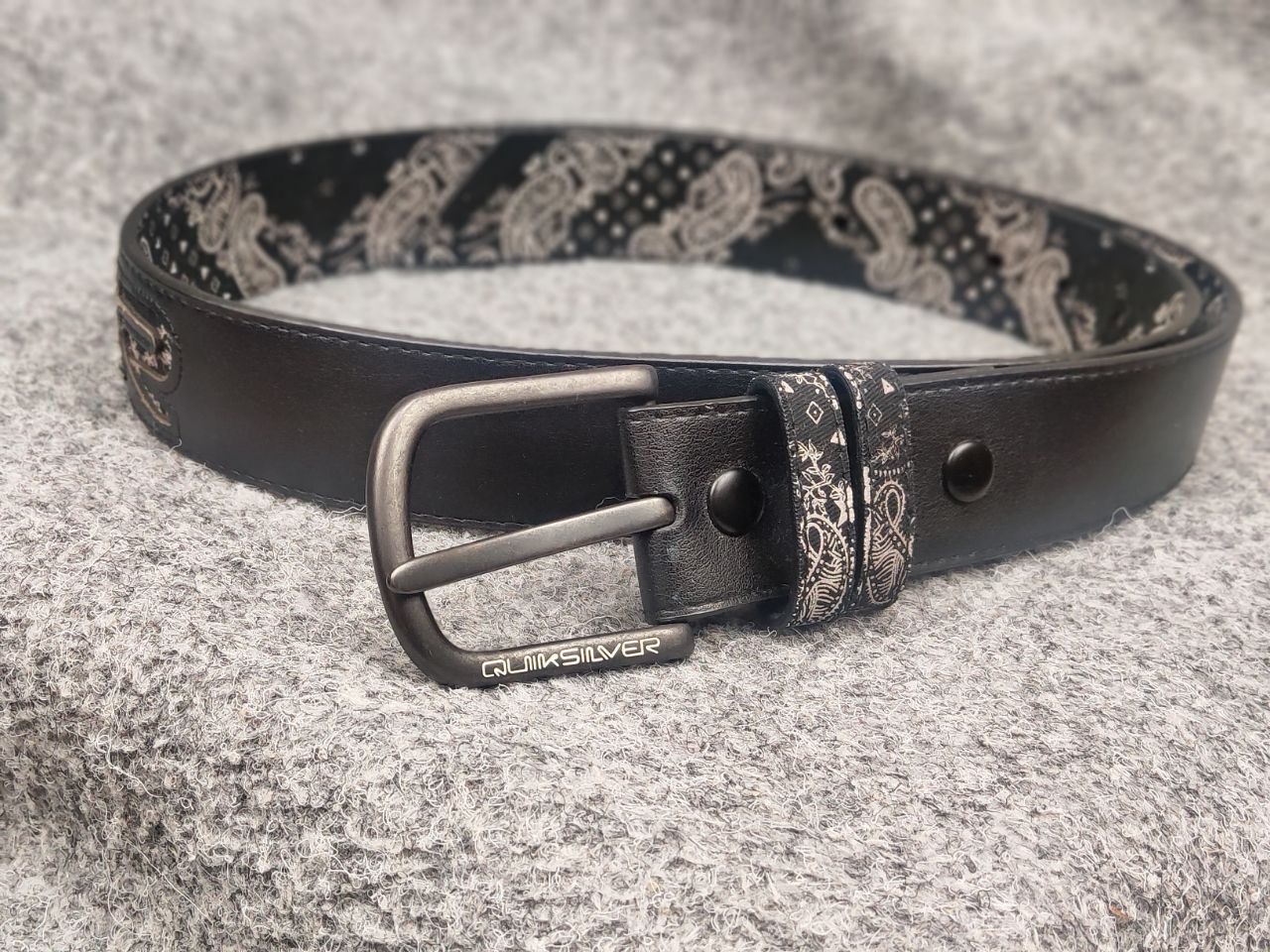 Quiksilver Vintage Quiksilver Black bandana Logo Belt Y2K Hype style Size ONE SIZE - 3 Thumbnail