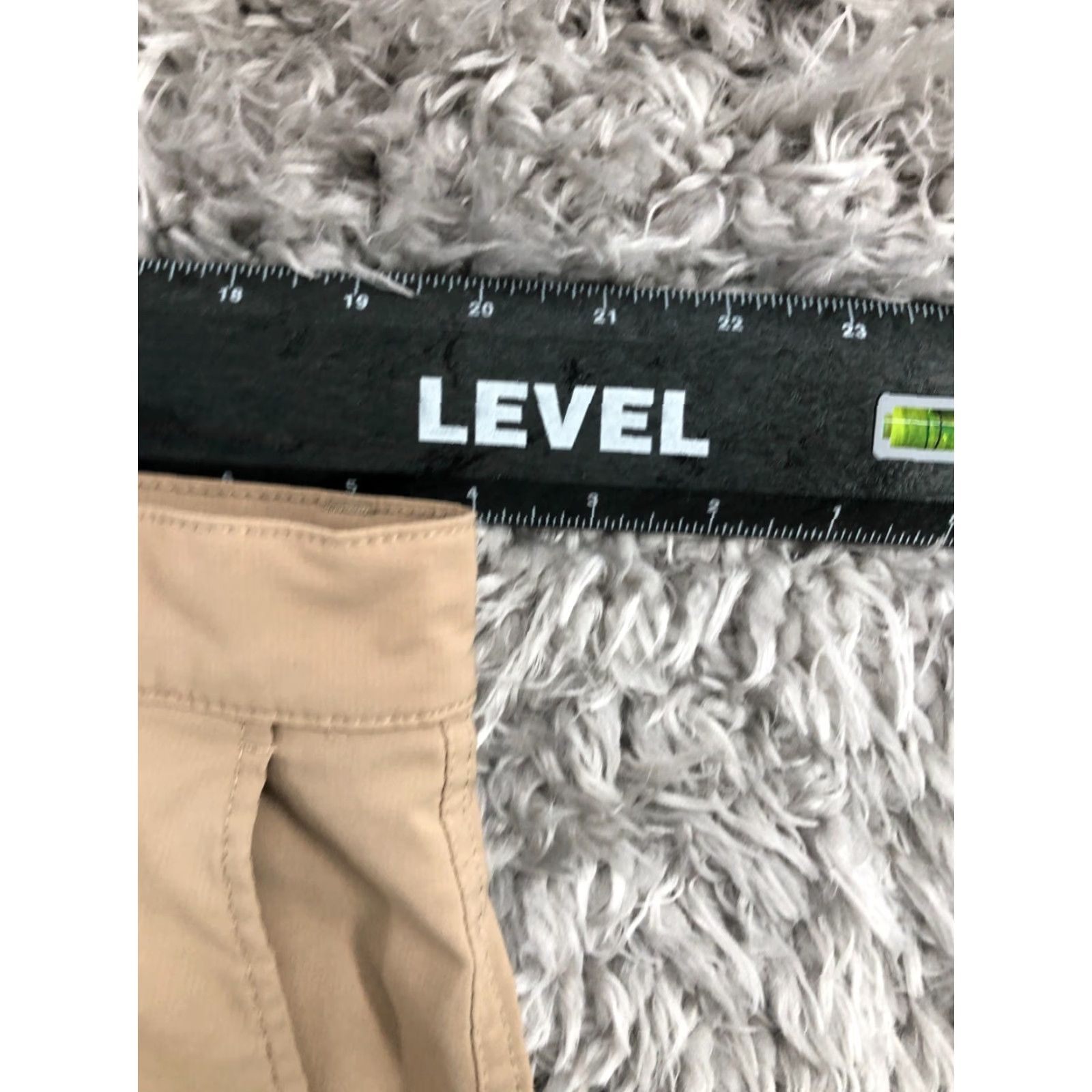 Chaps Chaps Mens Golf Shorts Cargo 5-Pocket Beige Medium Wash Regular 40 in Belt Loops Mid Rise 9 In Inseam Cotton Blend Logo Size US 40 / EU 56 - 2 Thumbnail