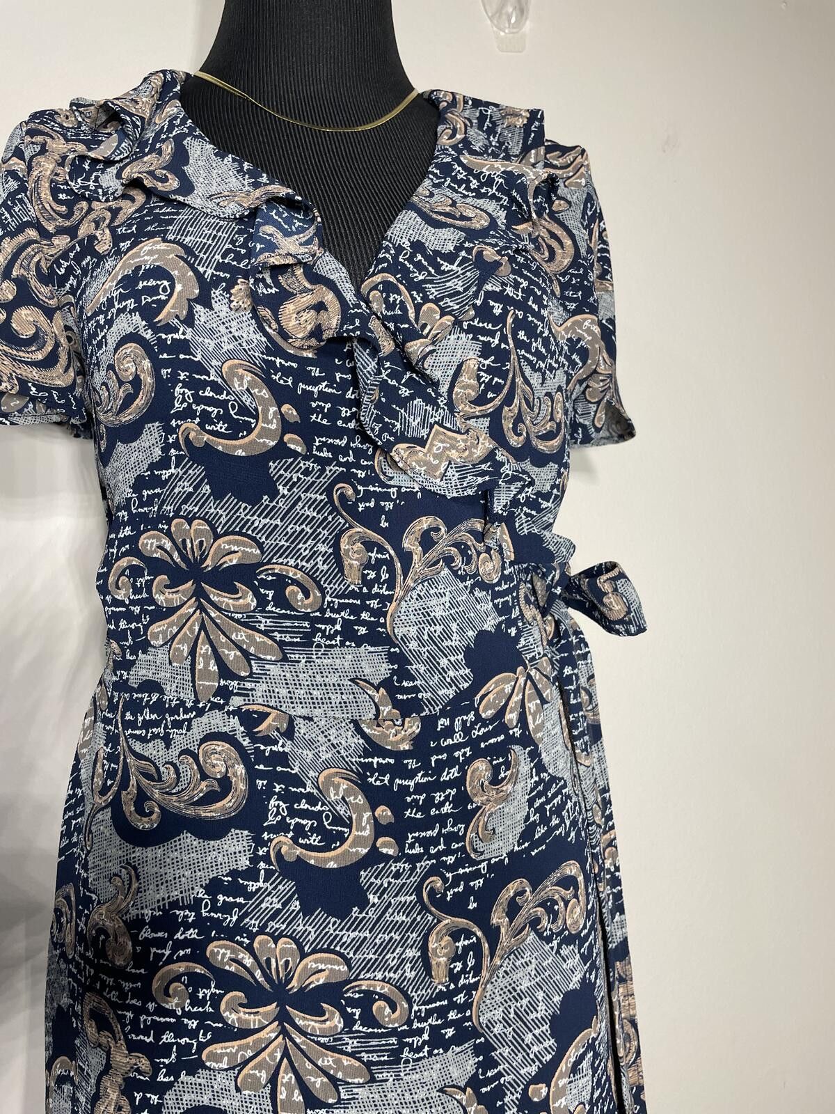 Chelsea Soccer Chelsea28 Navy & Gold Calligraphy Paisley Wrap Dress M goth Size M / US 6-8 / IT 42-44 - 9 Thumbnail