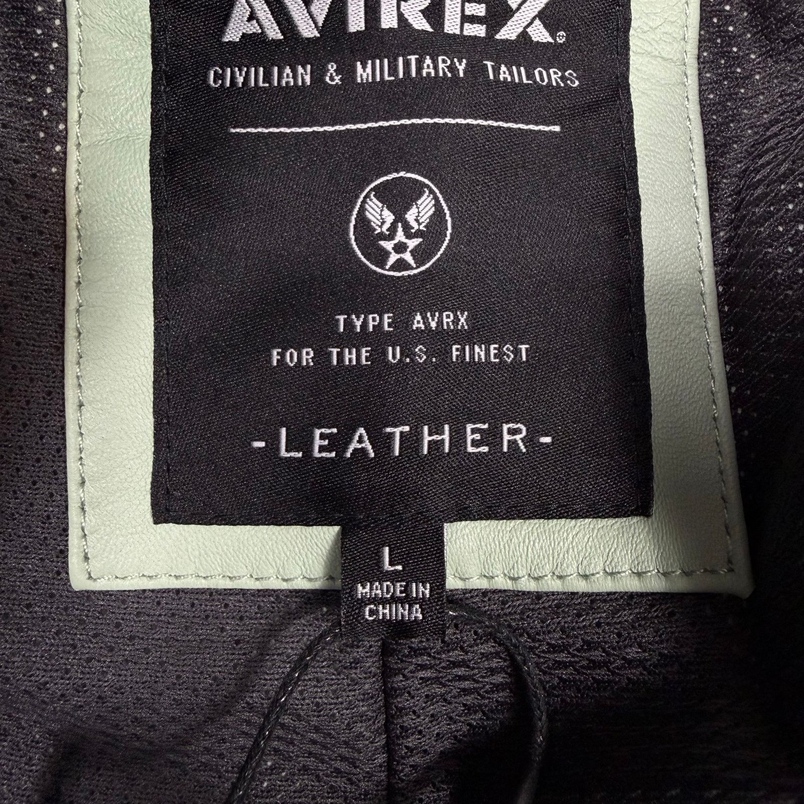 Avirex Avirex Leather Patch Short Size US 34 / EU 50 - 6 Thumbnail