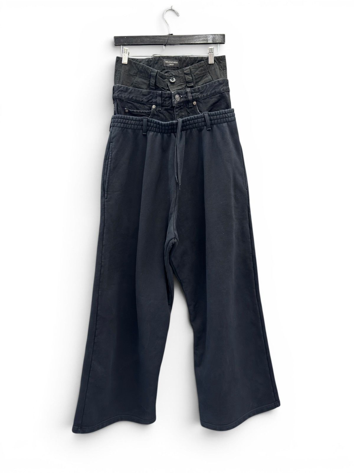 Balenciaga Balenciaga Triple Layered Sweatpants Size US 32 / EU 48 - 1 Thumbnail