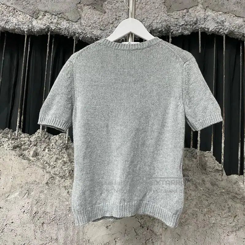 Miu Miu Miu Miu Gray Short Sleeve Pullover Sweater . Size XXS / US 00 / IT 34 - 2 Thumbnail