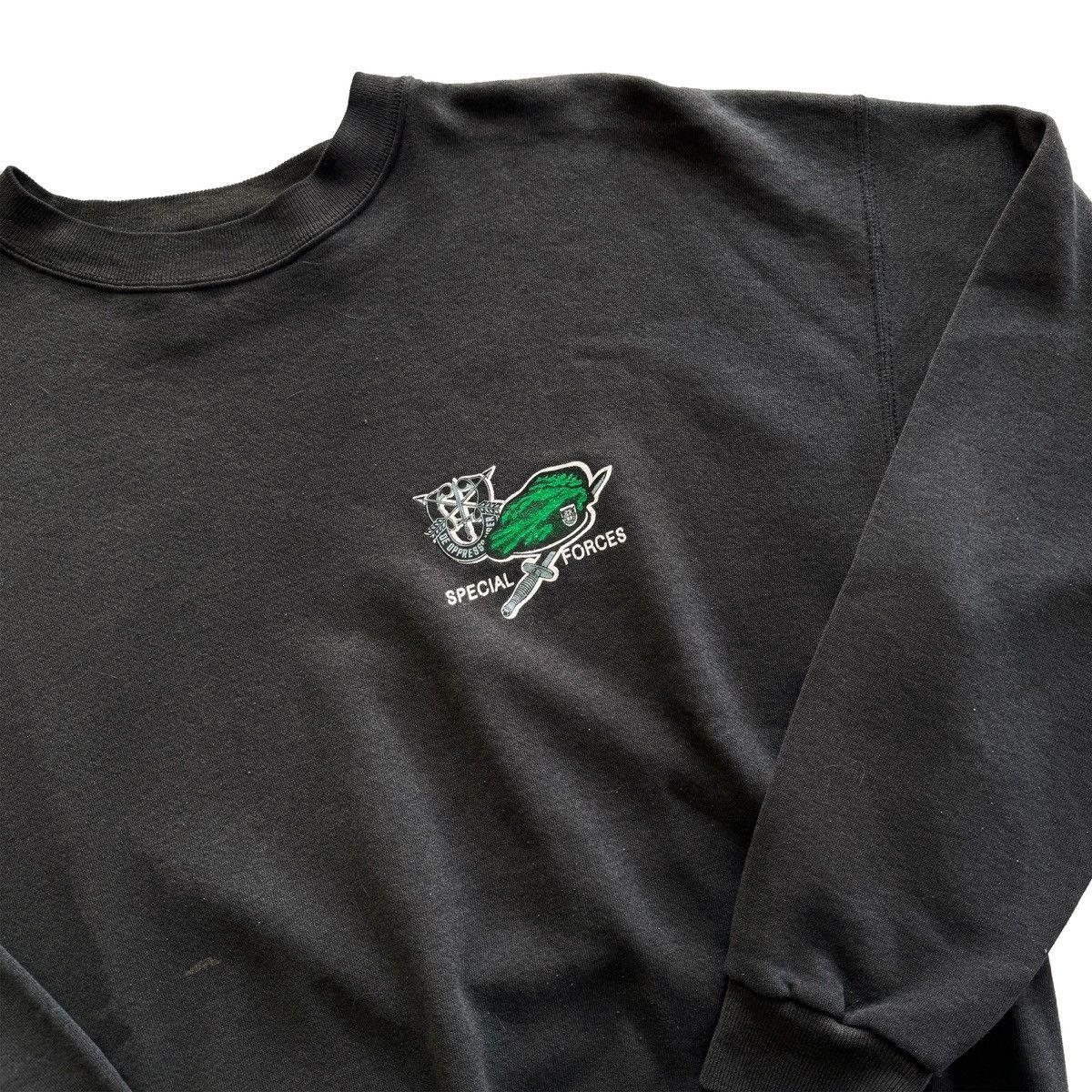 Vintage 1990s Vintage Green Berets Special Forces Army Sweatshirt Size US XL / EU 56 / 4 - 3 Thumbnail