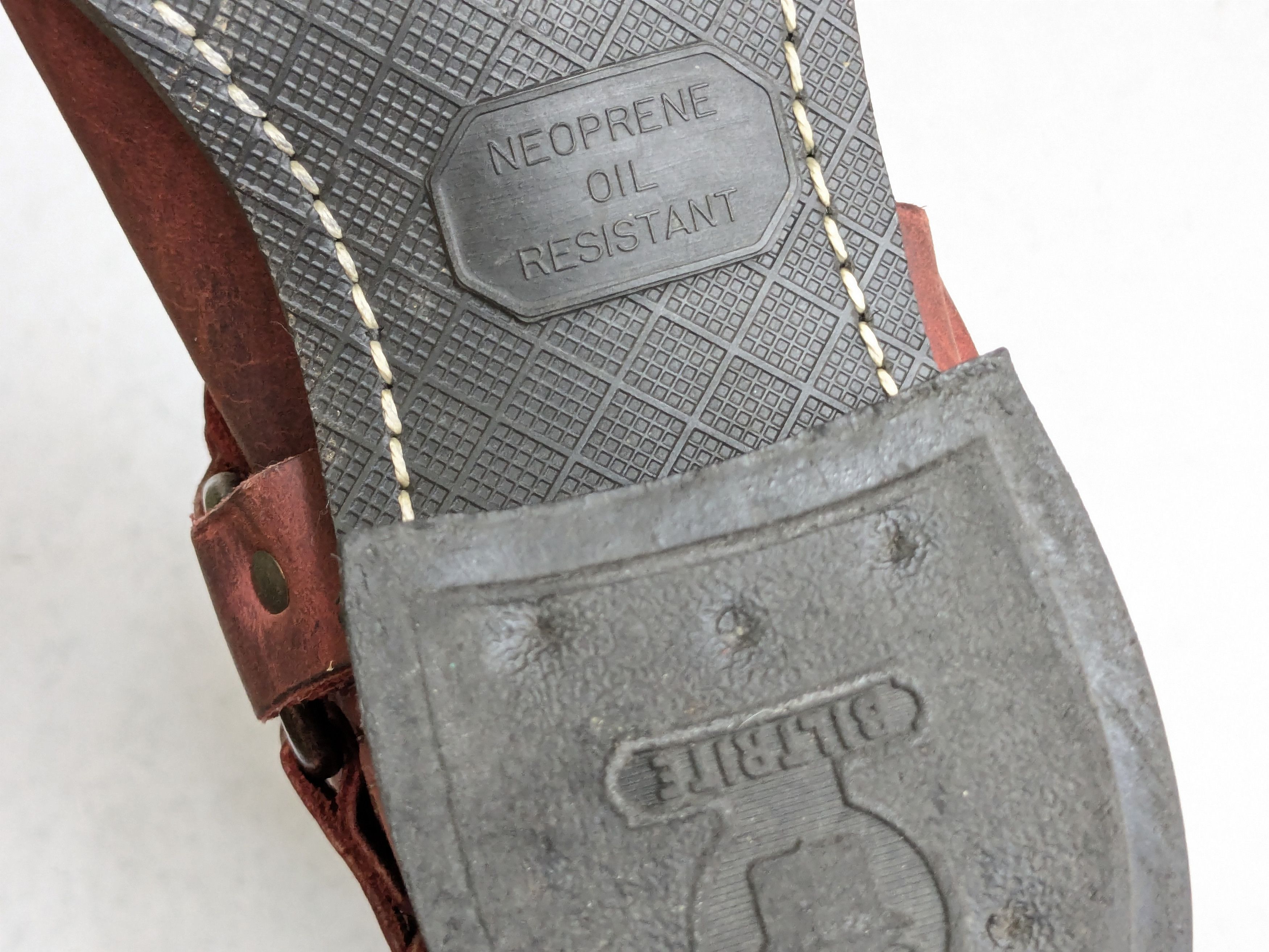Frye Frye Harness Red Leather 7.5 Leather Buckle Punk Size US 7.5 / EU 40-41 - 19 Thumbnail