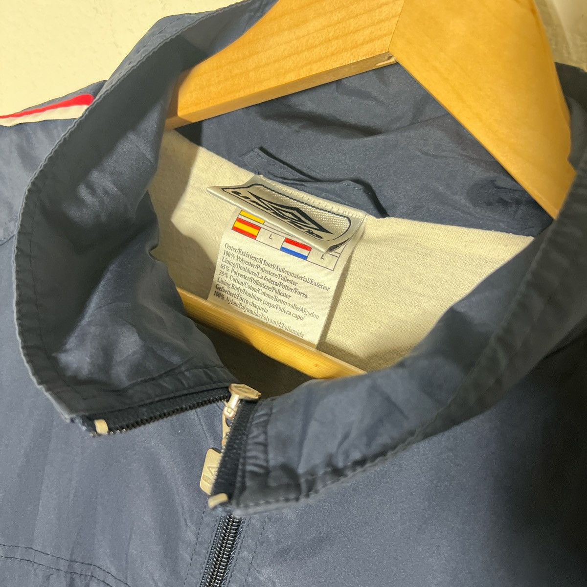 Umbro Sevilla 2000-2001 Track Jacket | Vintage Soccer Size US XL / EU 56 / 4 - 3 Thumbnail