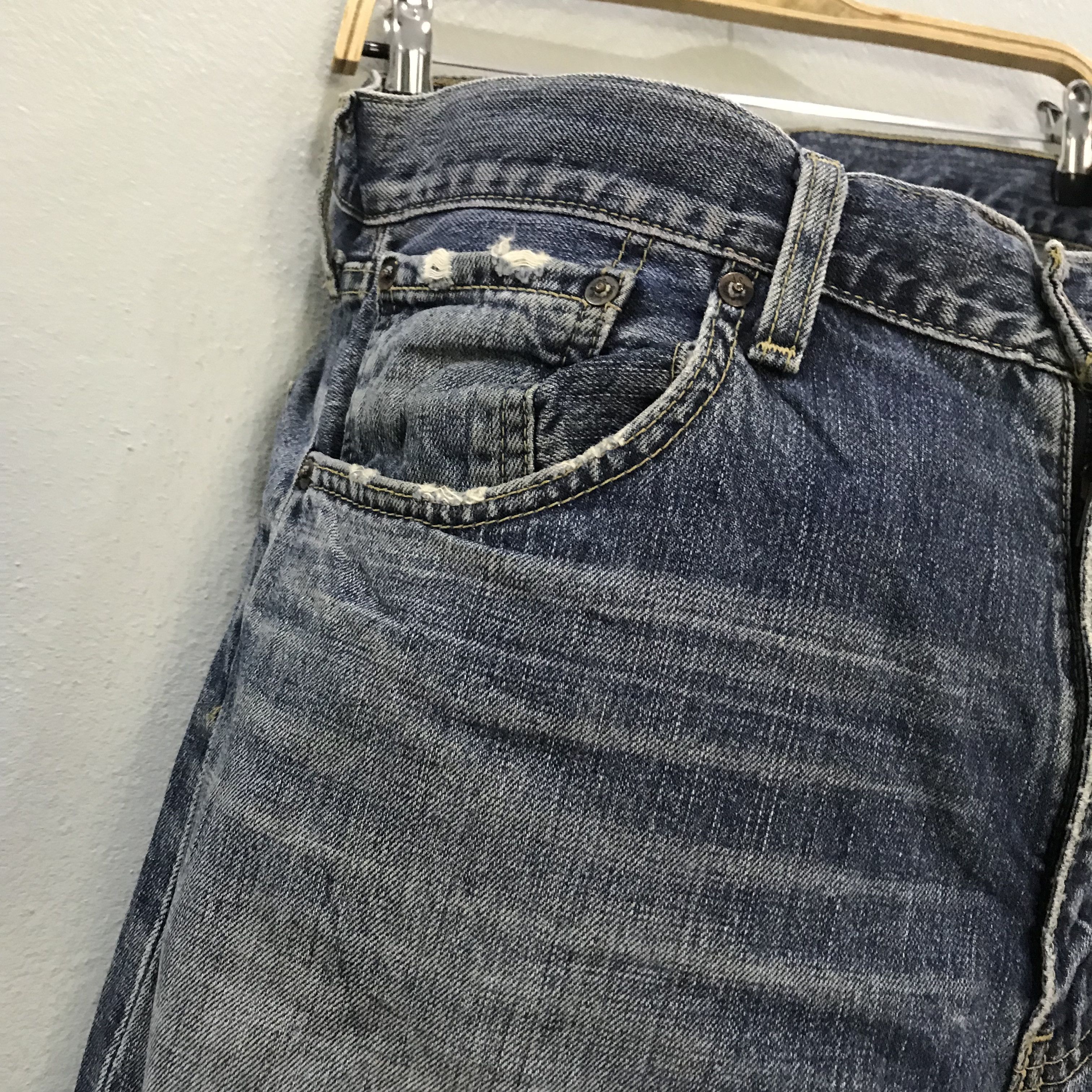 Levi's Vintage Levi’s 503 Jeans Distressed Blue Faded Straight Leg Size US 36 / EU 52 - 7 Thumbnail