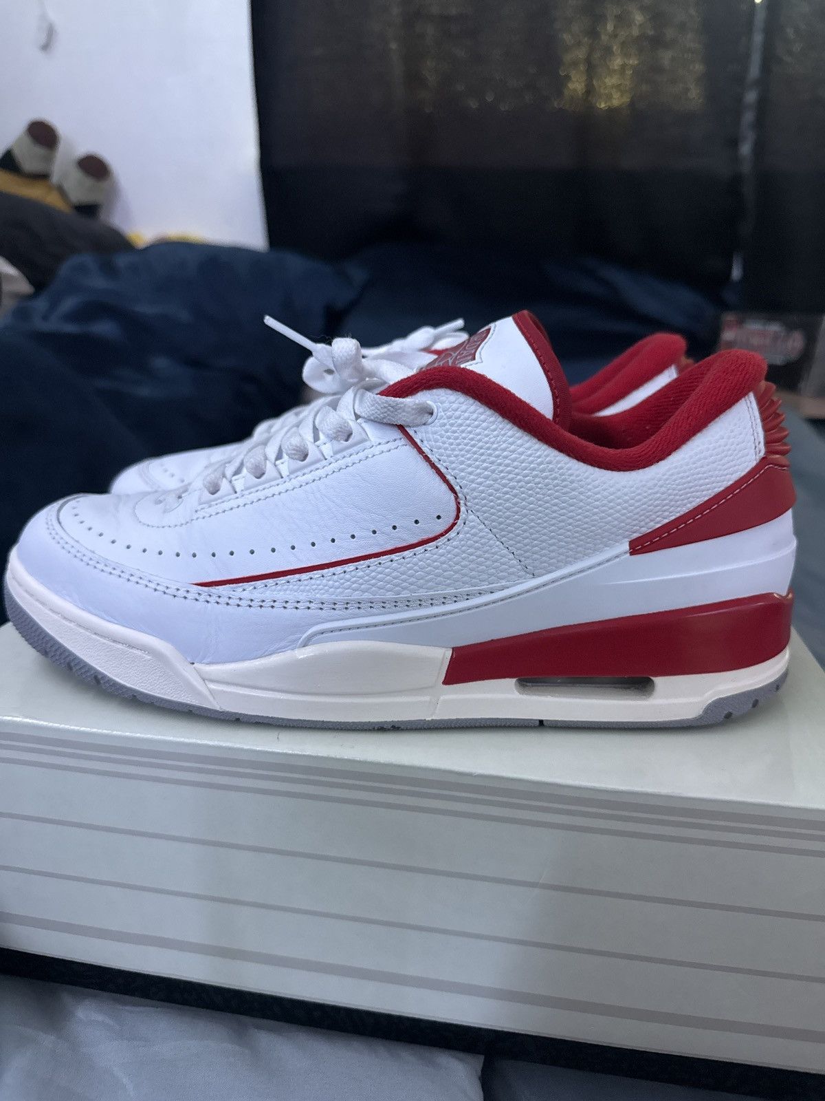Jordan Brand × Nike Jordan 2/3 Size US 11 / EU 44 - 2 Thumbnail