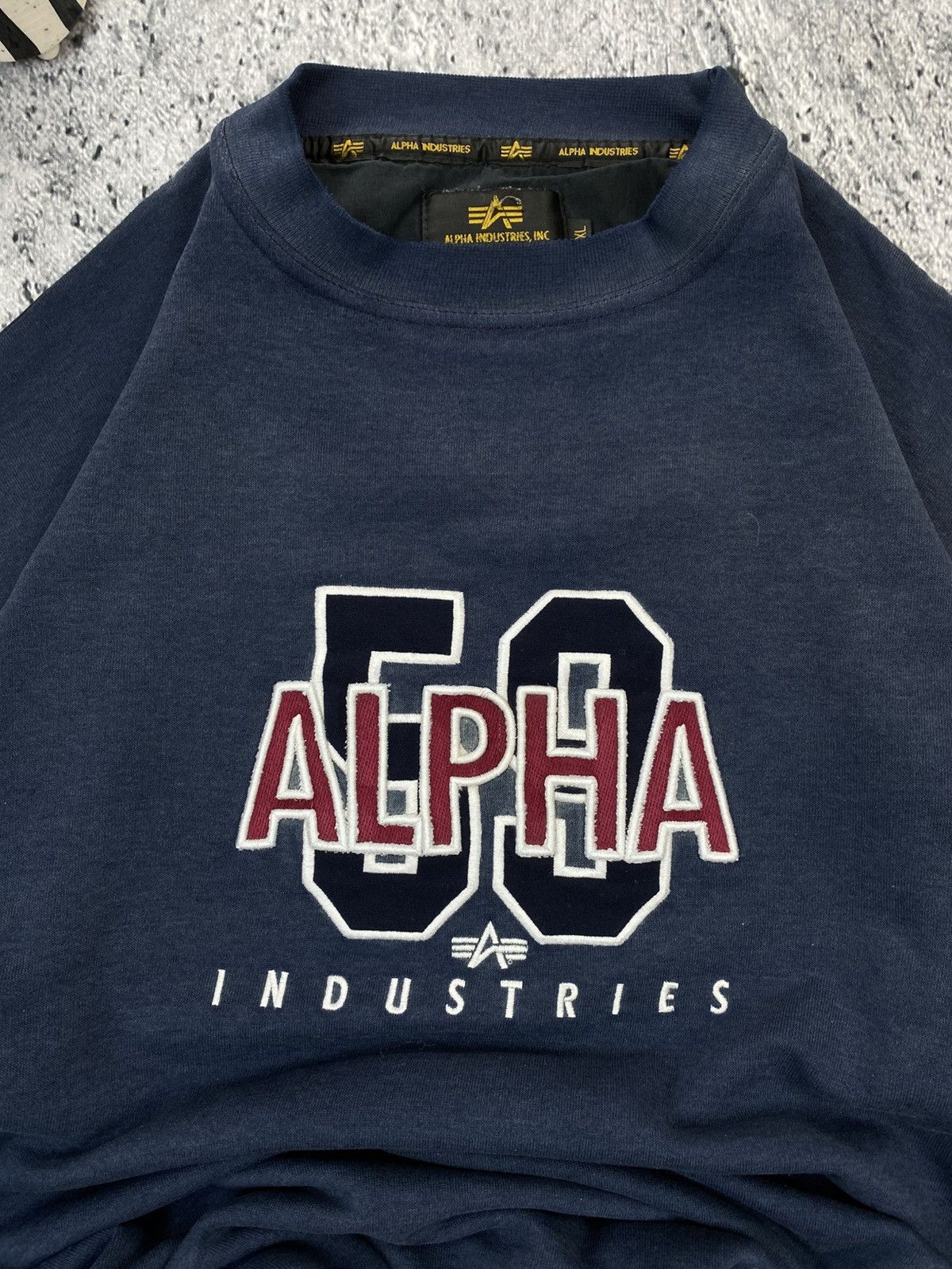 Alpha Industries × Vintage Vintage Sweatshirt Alpha Industries Army 90’ boxy Streetwear Size US XL / EU 56 / 4 - 3 Thumbnail