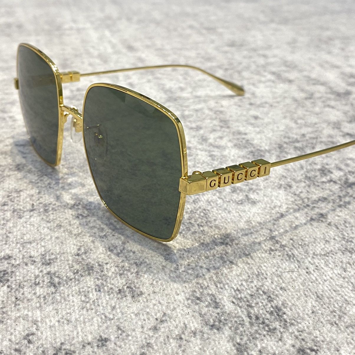 Gucci GUCCI GG1434S 001 Sunglasses GOLD Size ONE SIZE - 2 Thumbnail