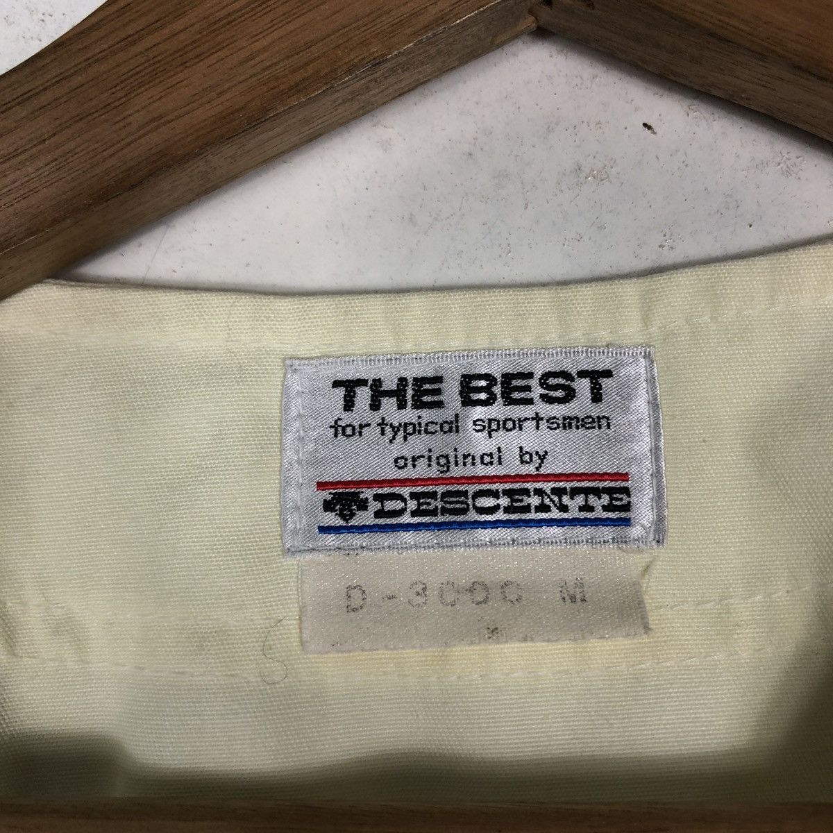 Japanese Brand 🔥Vintage Sports Jersey Descente Toyota Big Logo Spell Out Size US M / EU 48-50 / 2 - 18 Thumbnail