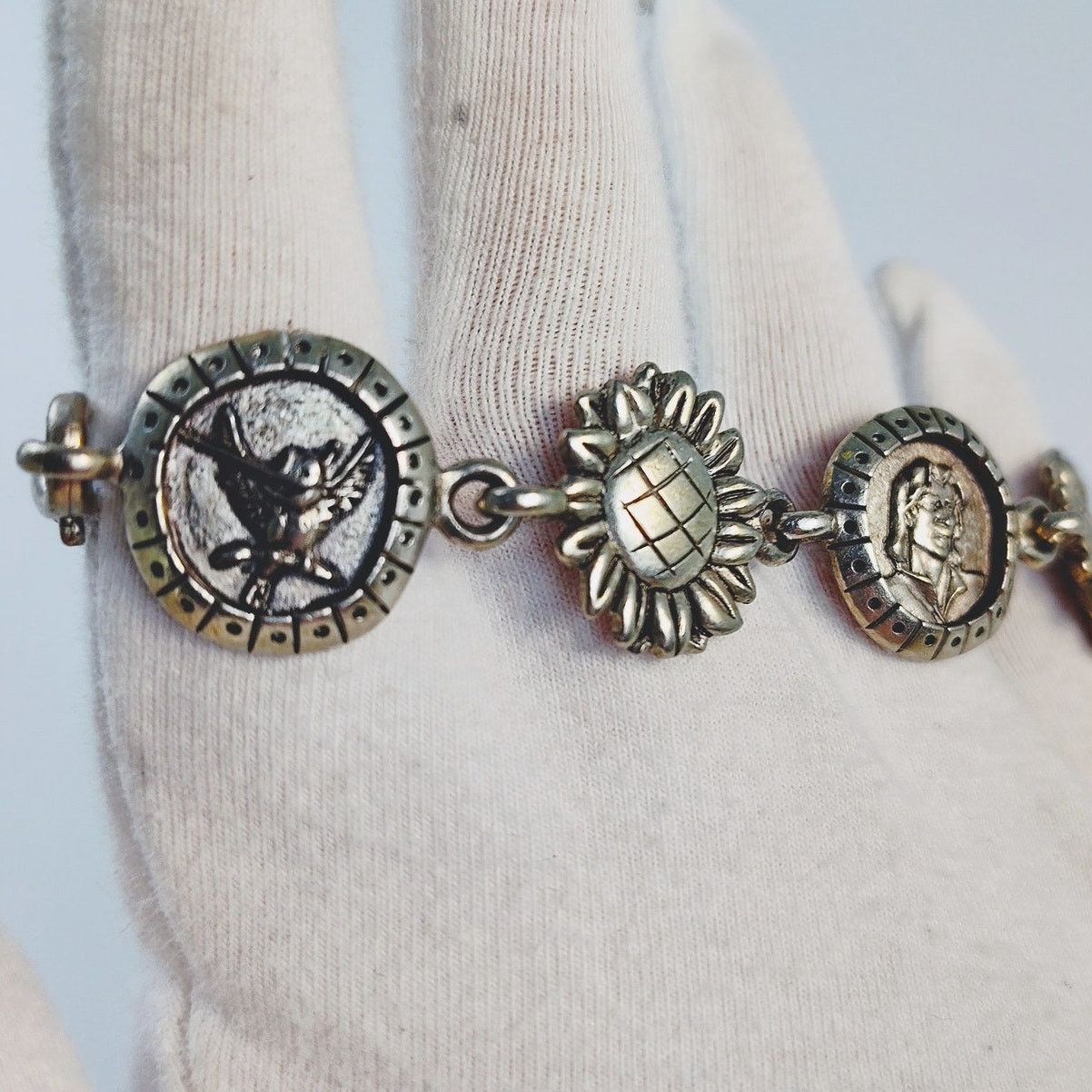 Disney Disney Pocahontas John Smith Silver Pewter Vintage Bracelet Size ONE SIZE - 5 Thumbnail