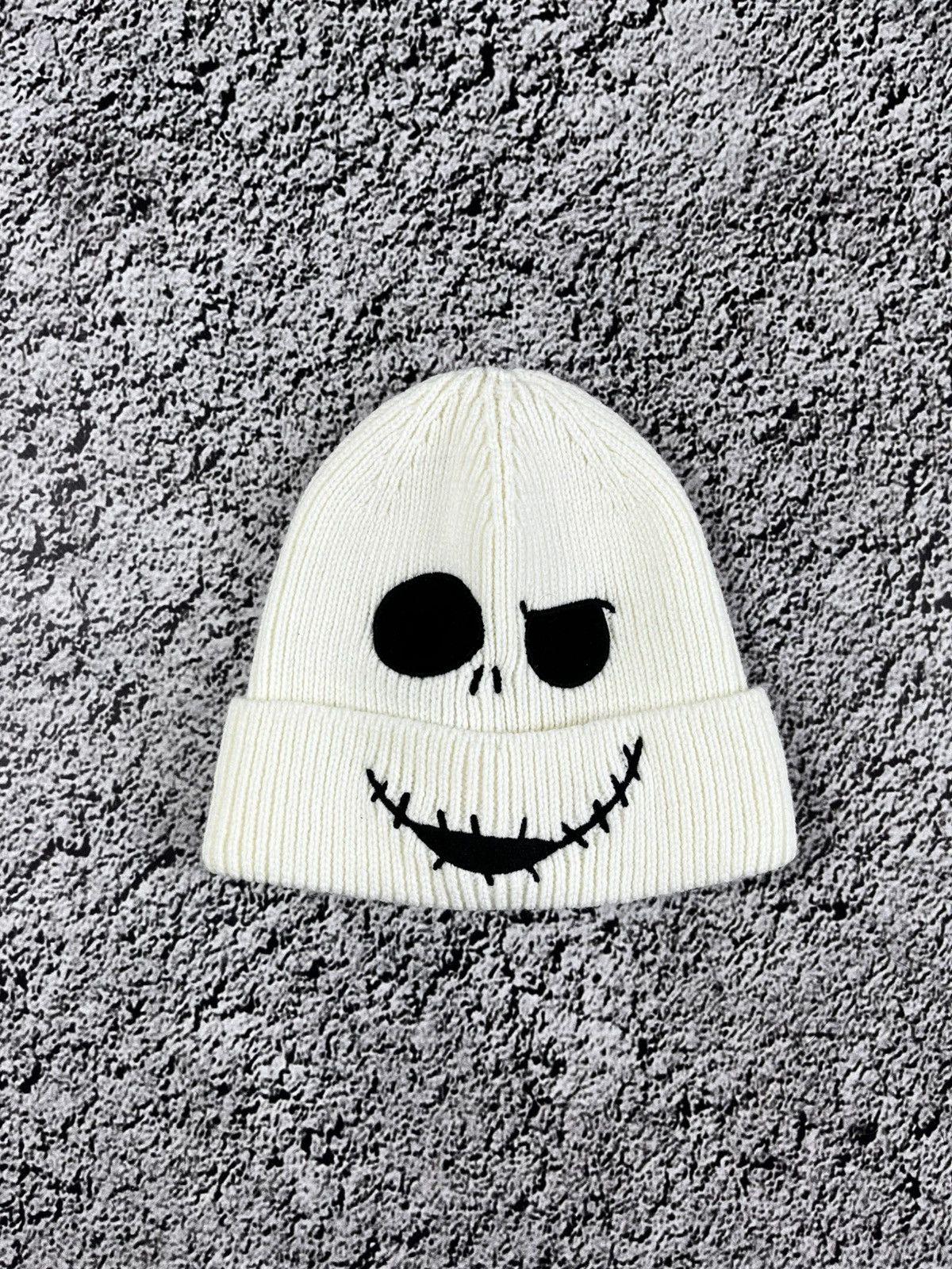 Disney Vintage Y2K The Nightmare Before Christmas logo beanie hat Size ONE SIZE - 1 Thumbnail