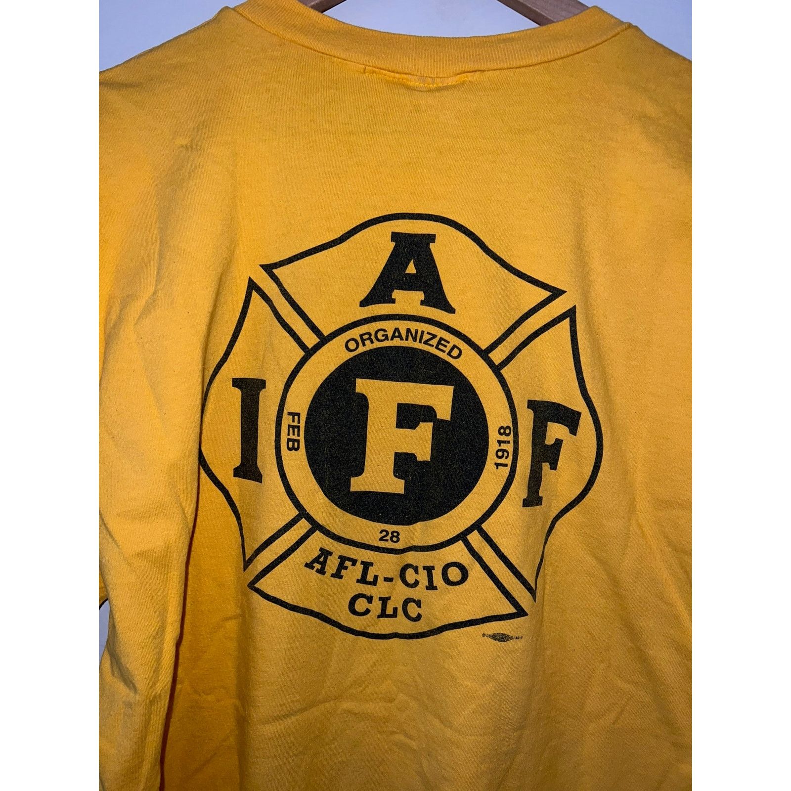 Vintage Vintage Memphis FireFighter Shirt Workers Rights Tee VTG XL Size US XL / EU 56 / 4 - 9 Thumbnail