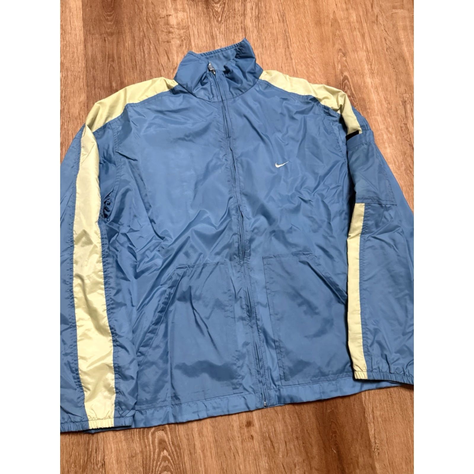 Nike VINTAGE Nike Windbreaker Full Zip Jacket Womens Medium Light Blue M Blue Windbreaker Womens Medium Nike Full Zip Jackets Size M / US 6-8 / IT 42-44 - 6 Thumbnail