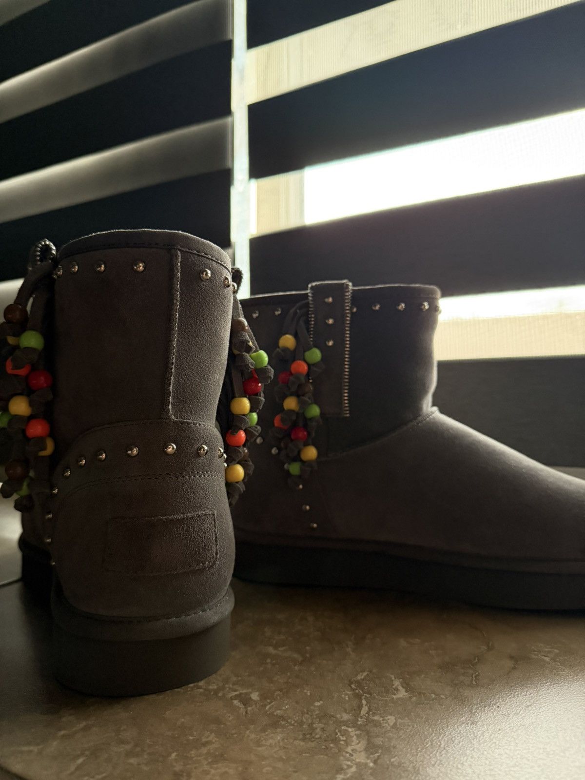 Other 1199 Bazo Surfer Beaded Uggs Size US 10.5 / EU 43-44 - 3 Thumbnail