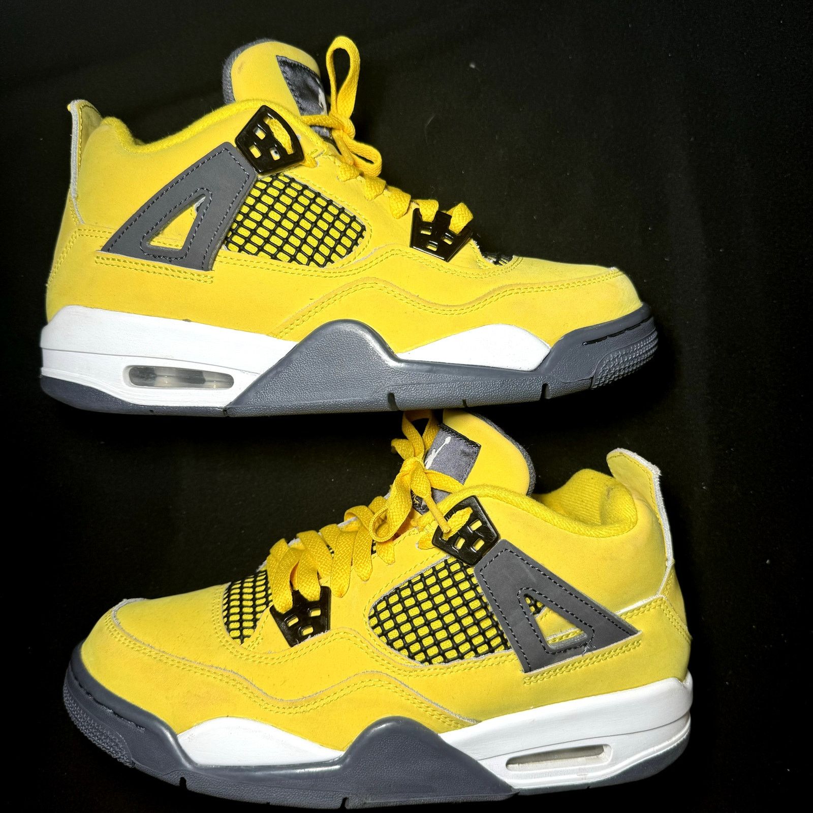 Jordan Brand × Nike Size 6.5 - Air Jordan 4 Retro GS Lightning 2021 Men's Shoes Size US 6.5 / EU 39-40 - 2 Thumbnail