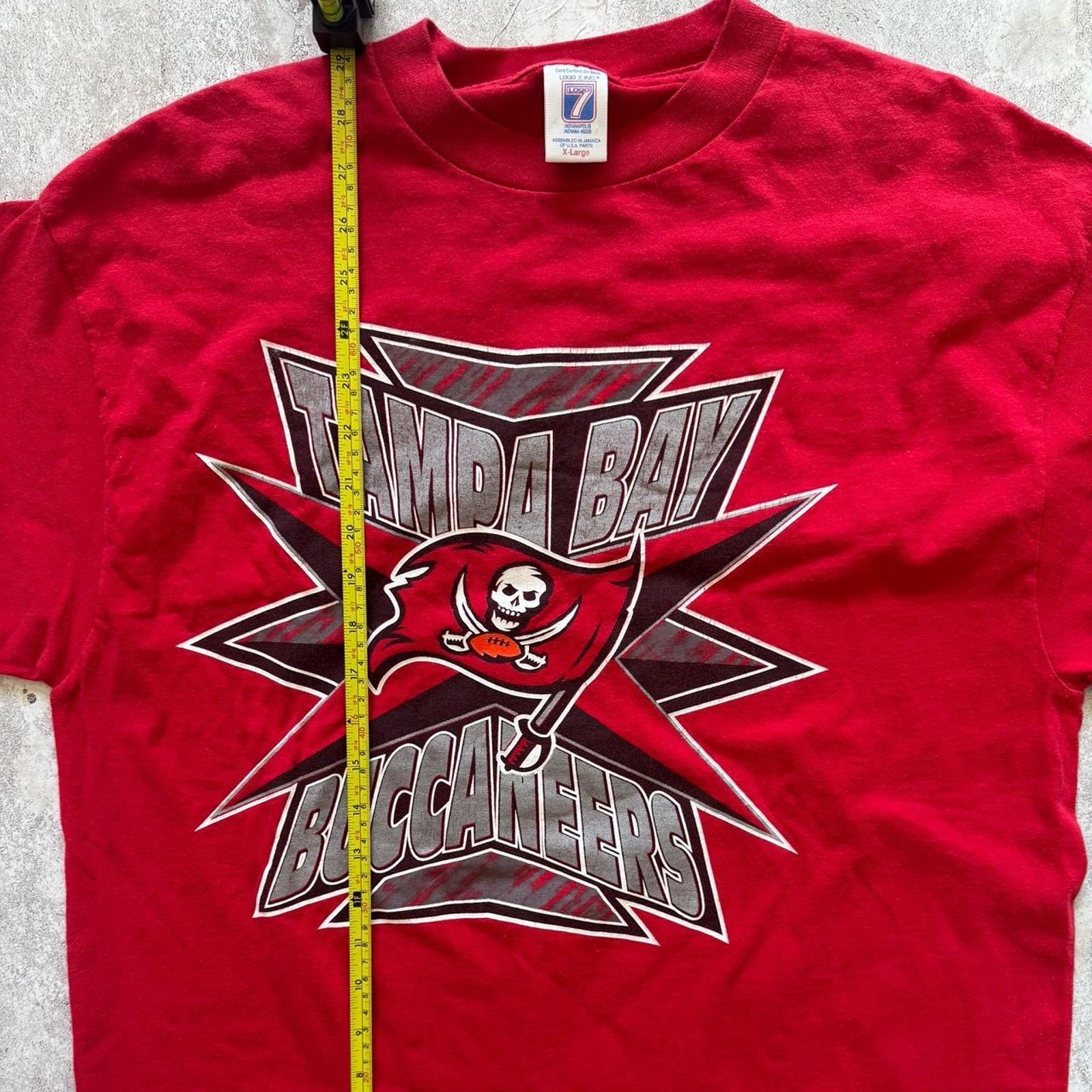 Logo 7 Vintage Late 90s Logo 7 Tampa Bay Buccaneers T-Shirt Size XL Size US XL / EU 56 / 4 - 6 Thumbnail