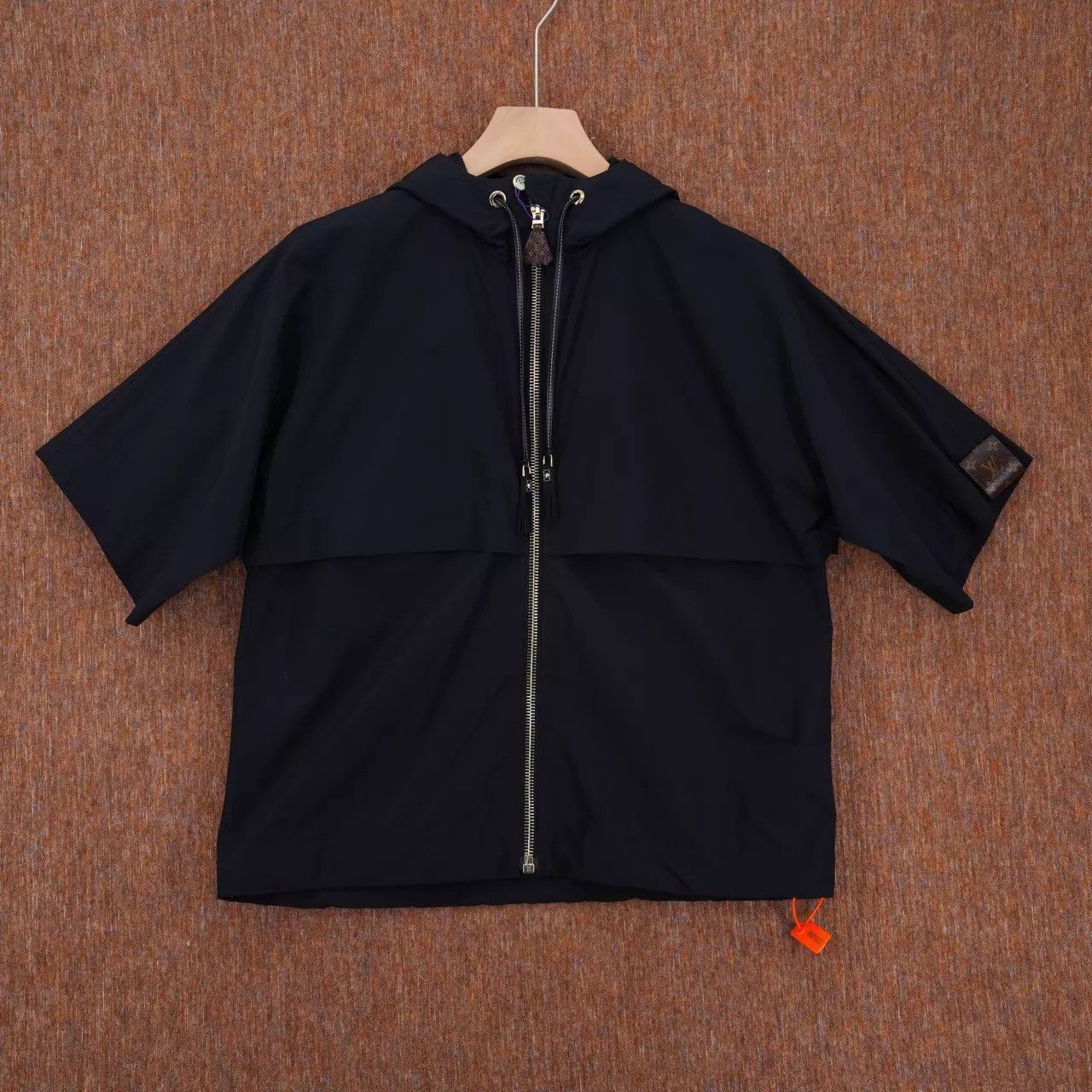 Louis Vuitton LV 24aw Hooded Short-Sleeve Jacket 34 New w/ Tags Size XS / US 0-2 / IT 36-38 - 1 Thumbnail