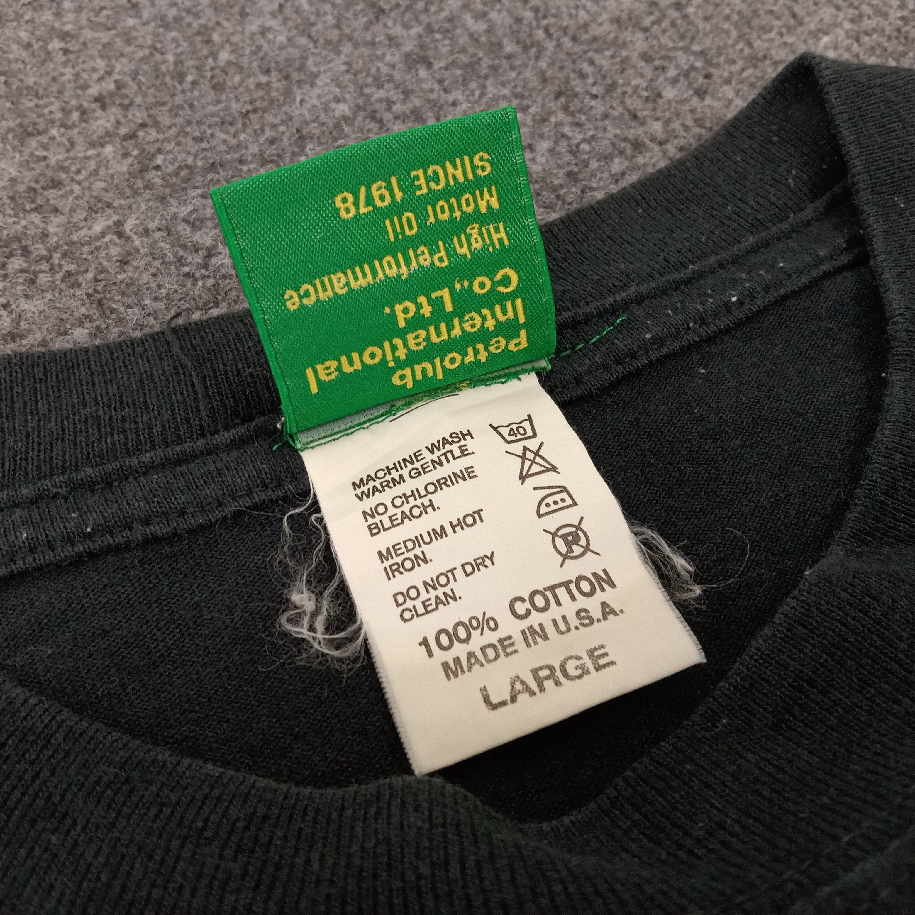 Petrol Industries × Vintage Petrolub International Racing Formula 1 Oil Tshirt Size US L / EU 52-54 / 3 - 7 Thumbnail