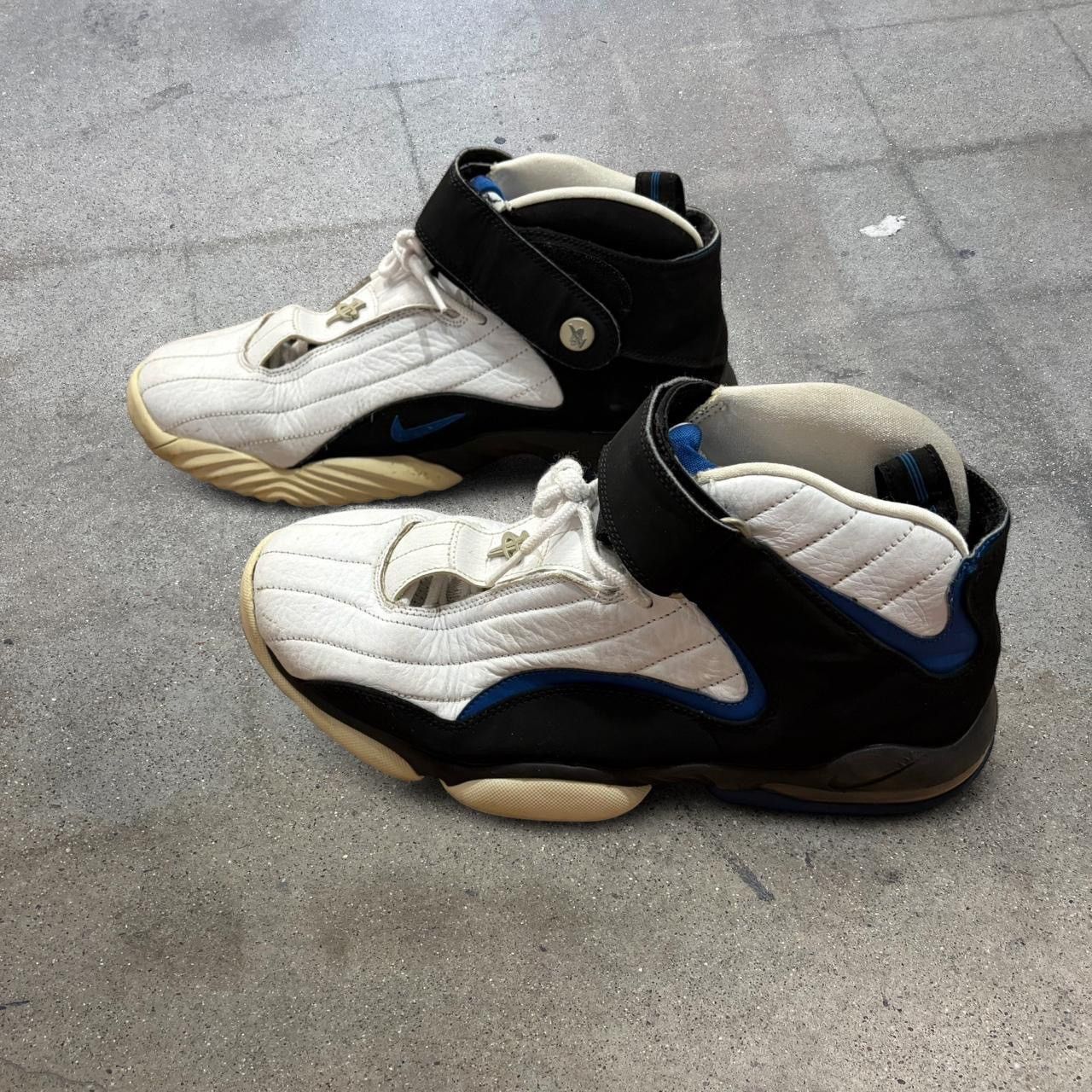 Nike Vintage Penny Hardaway Black Blue White Nike Mens Size 11 Size US 11 / EU 44 - 1 Thumbnail