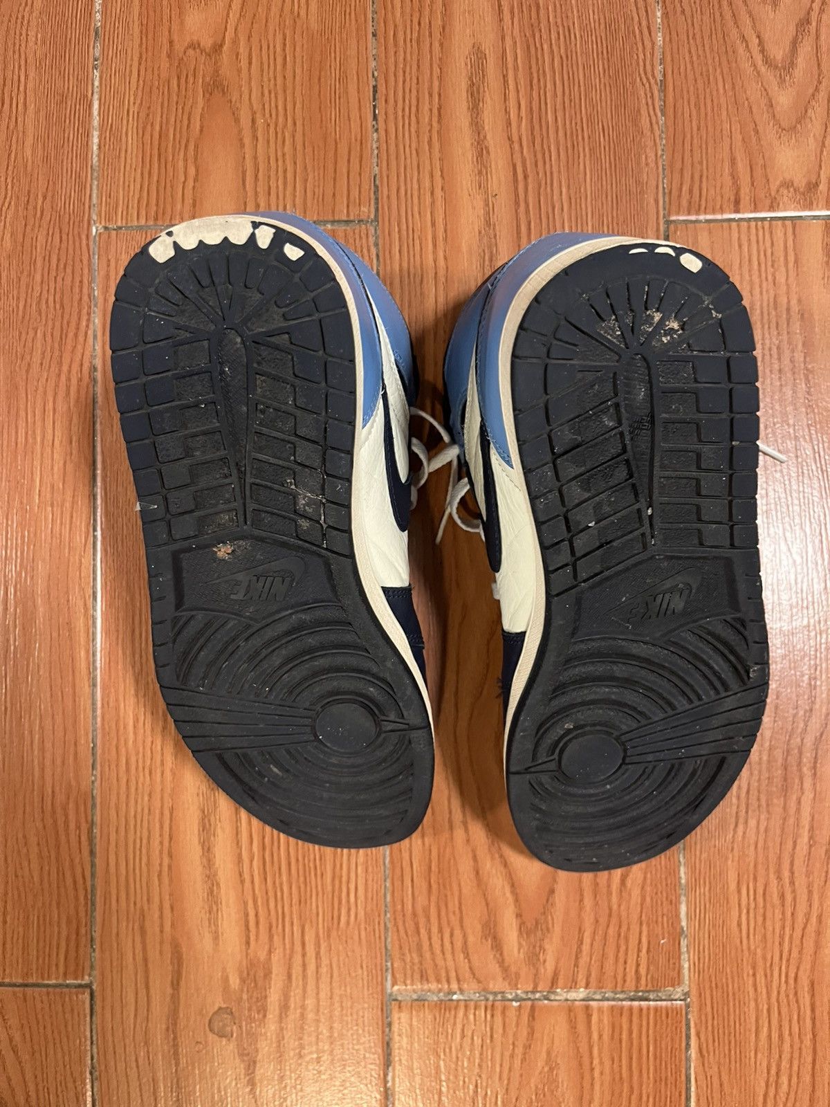 Jordan Brand Obsidian jordan 1 Size US 10 / EU 43 - 6 Thumbnail