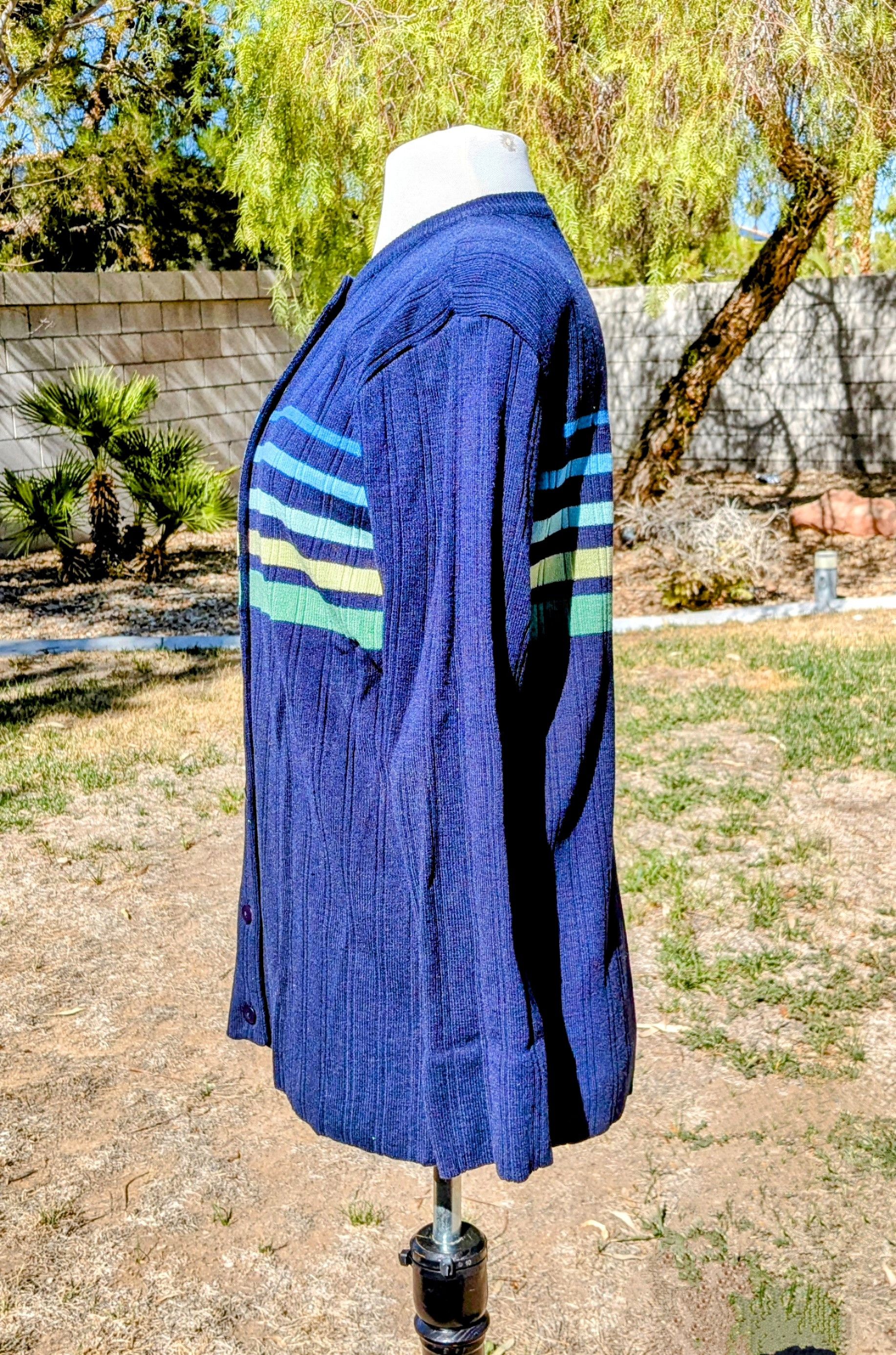 Other VTG Adolfo Striped Lamb's Wool/Acrylic Cardigan Sweater Size S / US 4 / IT 40 - 2 Thumbnail