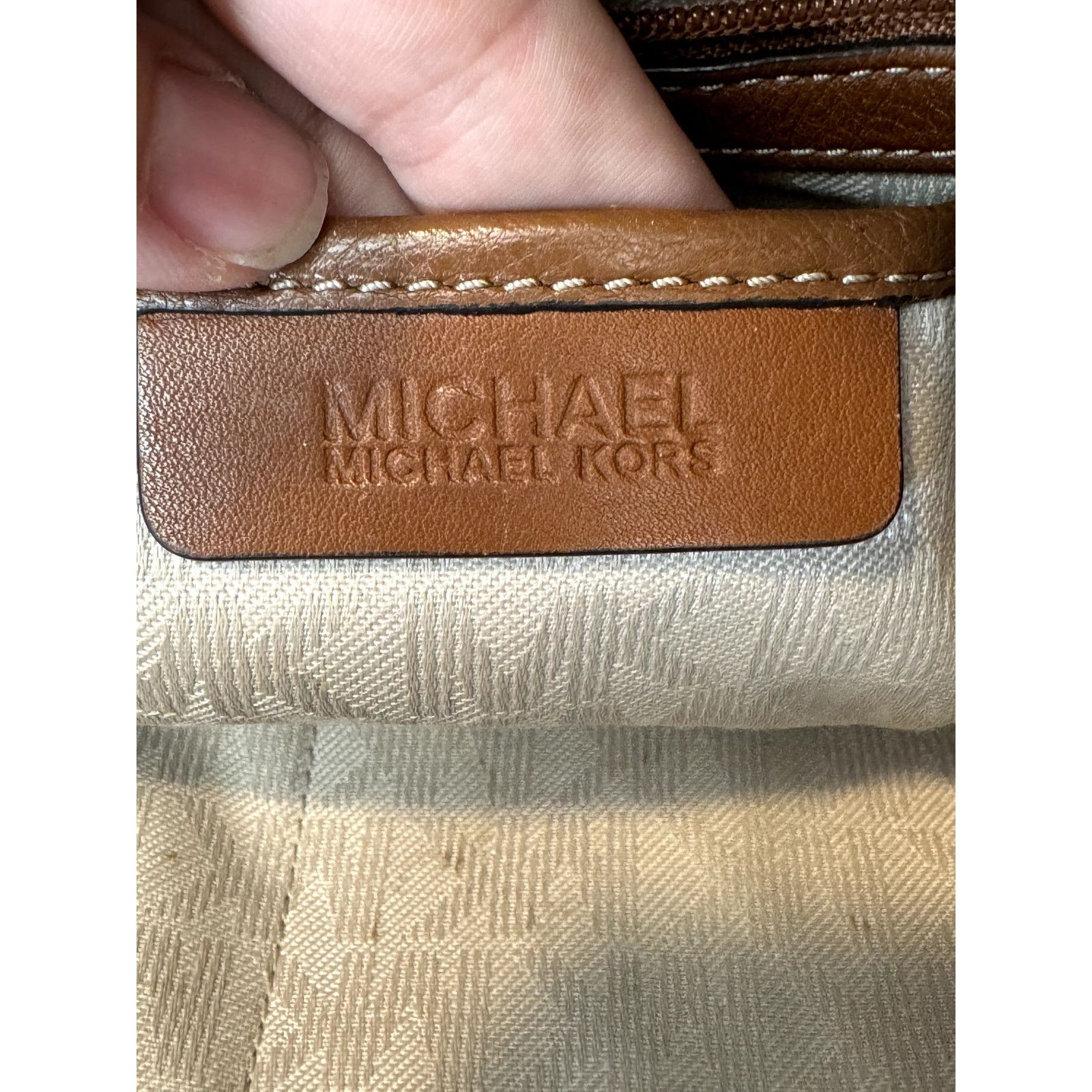Michael Kors Michael Kors Signature Pebble Leather Shoulder Tote Bag Size ONE SIZE - 5 Thumbnail