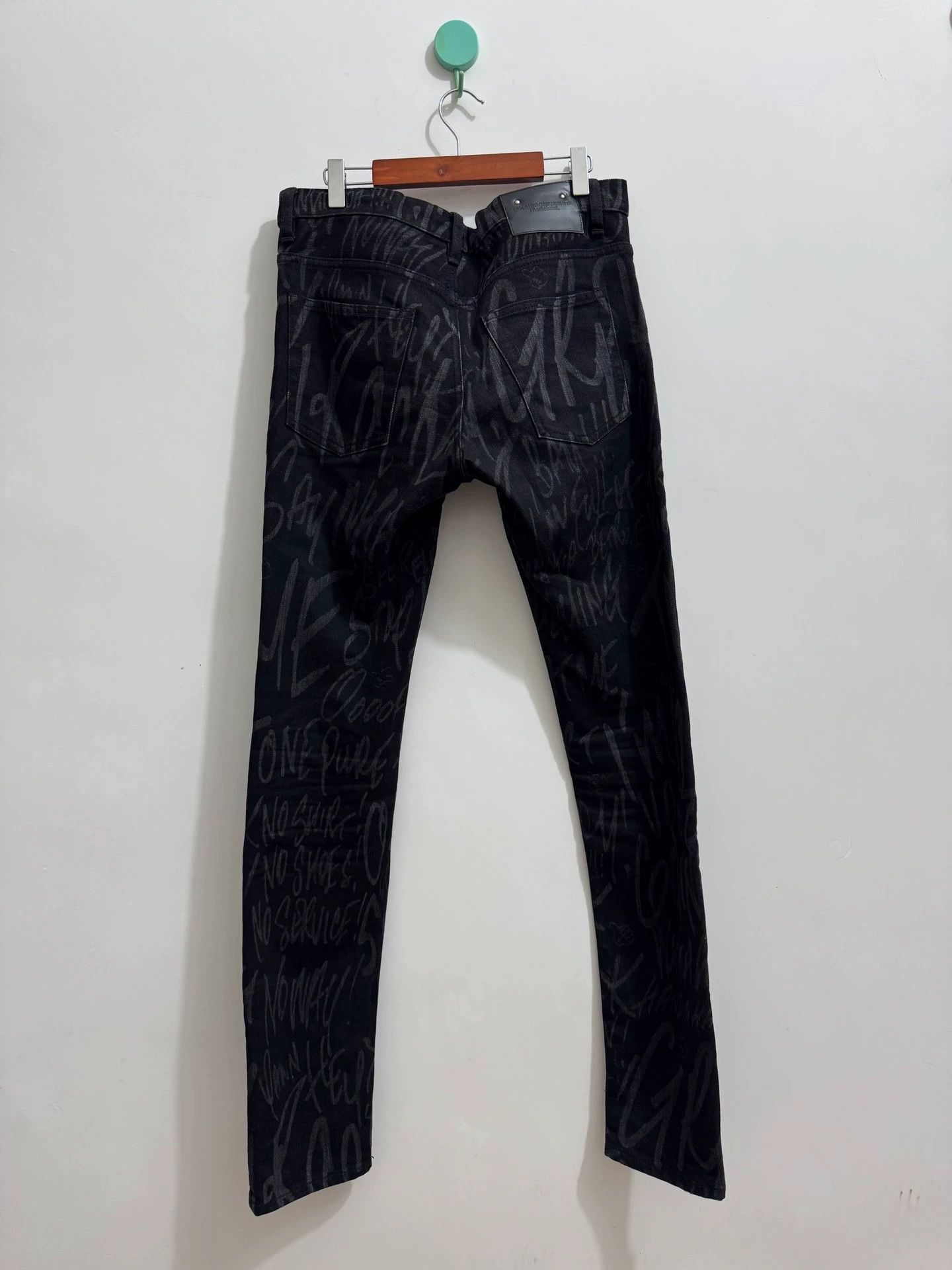 Takahiromiyashita The Soloist. TAKAHIROMIYASHITA pants 31 Waist83L107Thigh27 Size US 31 - 2 Thumbnail