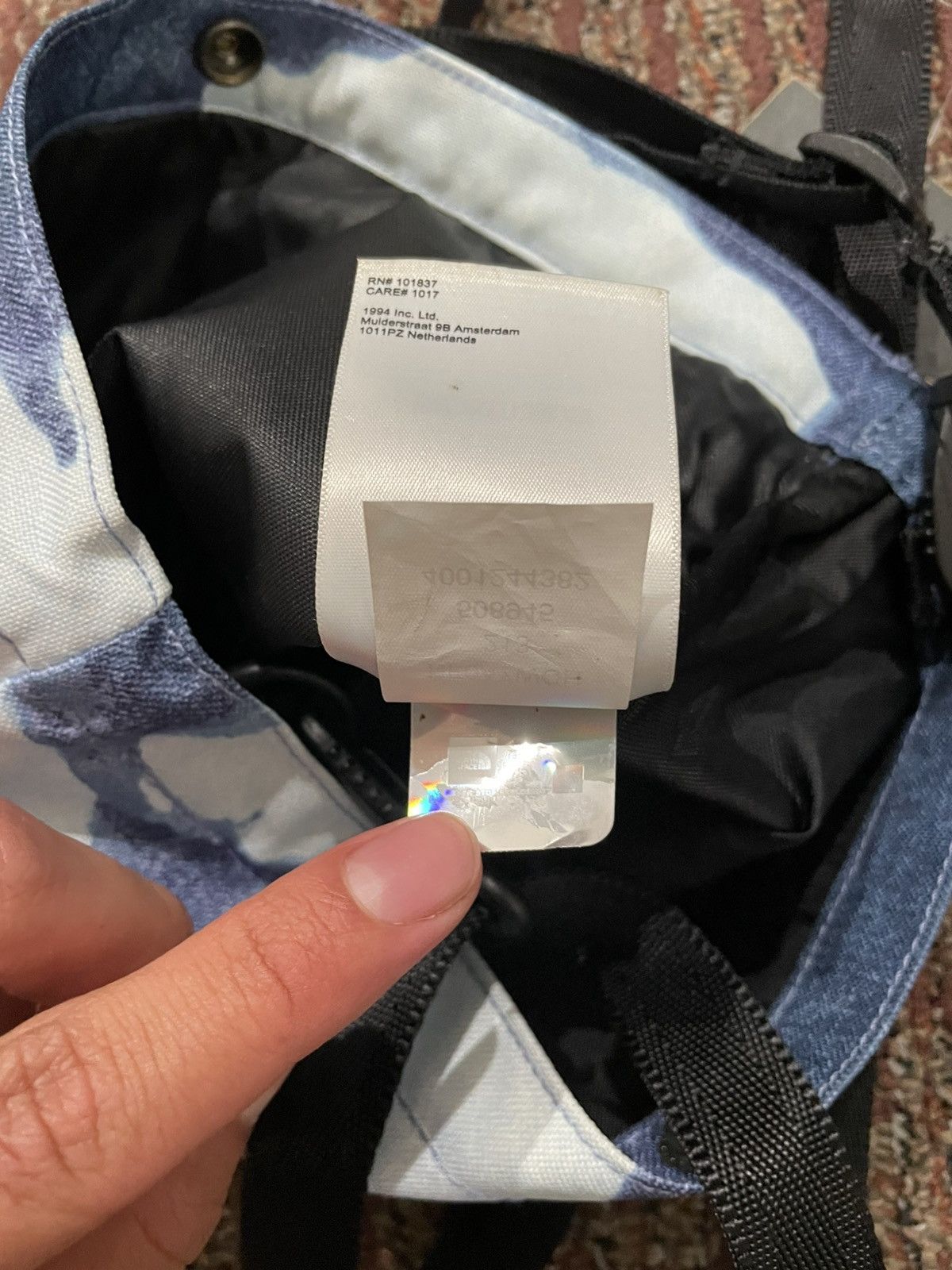 Supreme Supreme The North Face Bleached Denim Print Shoulder Bag Size ONE SIZE - 5 Thumbnail