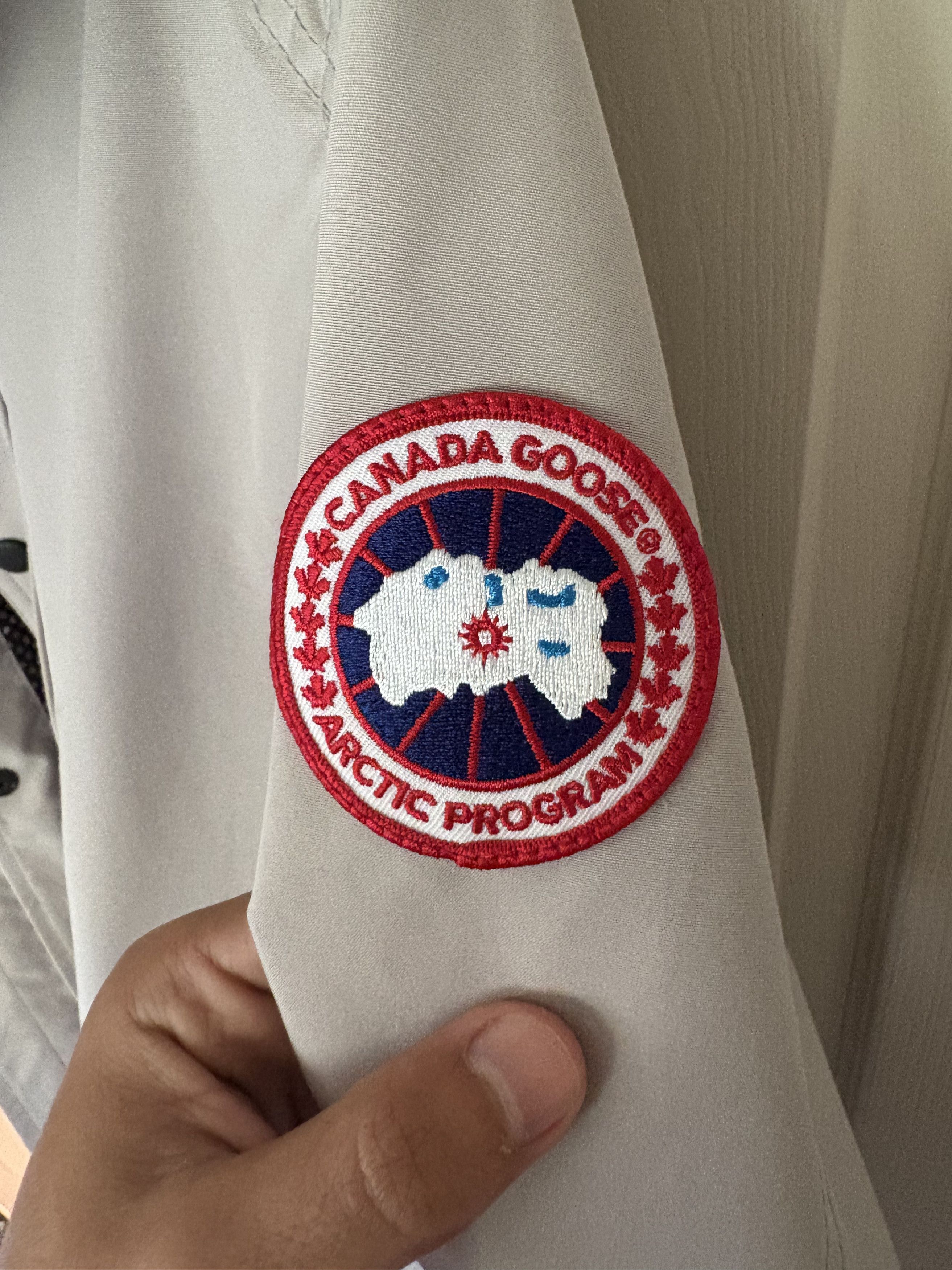 Canada Goose Canada Goose Lockeport Jacket – Limestone – Medium Size US M / EU 48-50 / 2 - 3 Thumbnail