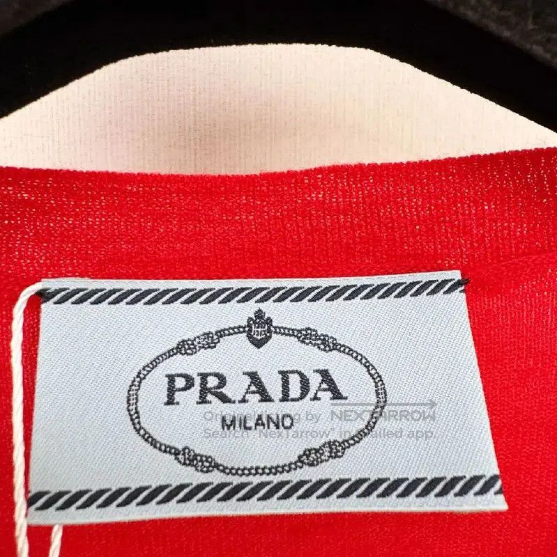 Prada Prada Summer Red Women's Short Sleeve T-Shirt. Size S / US 4 / IT 40 - 4 Thumbnail