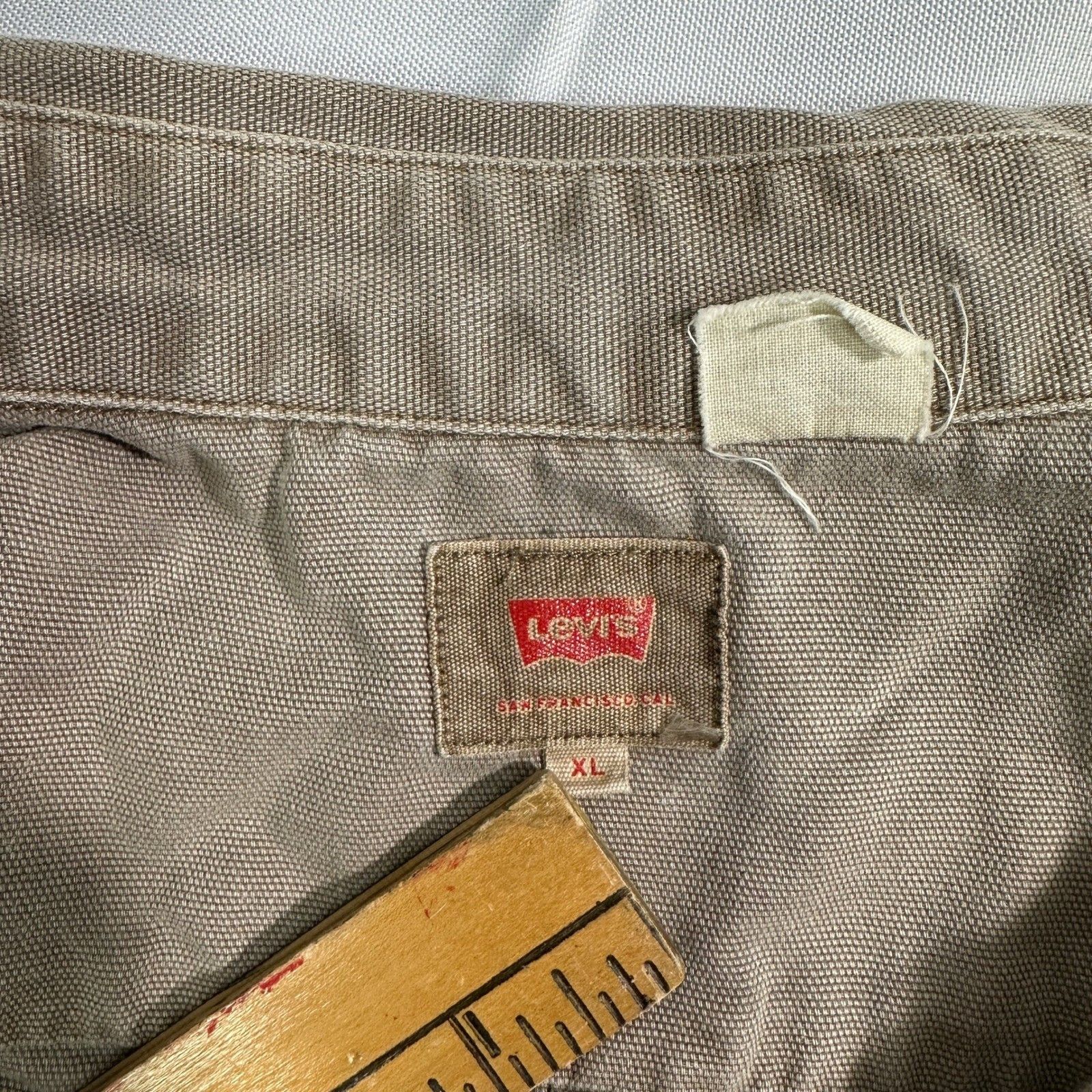 Levi's Levi's Workwear Button Up Shirt Men's XL Tan Canvas Utility Size US XL / EU 56 / 4 - 2 Thumbnail