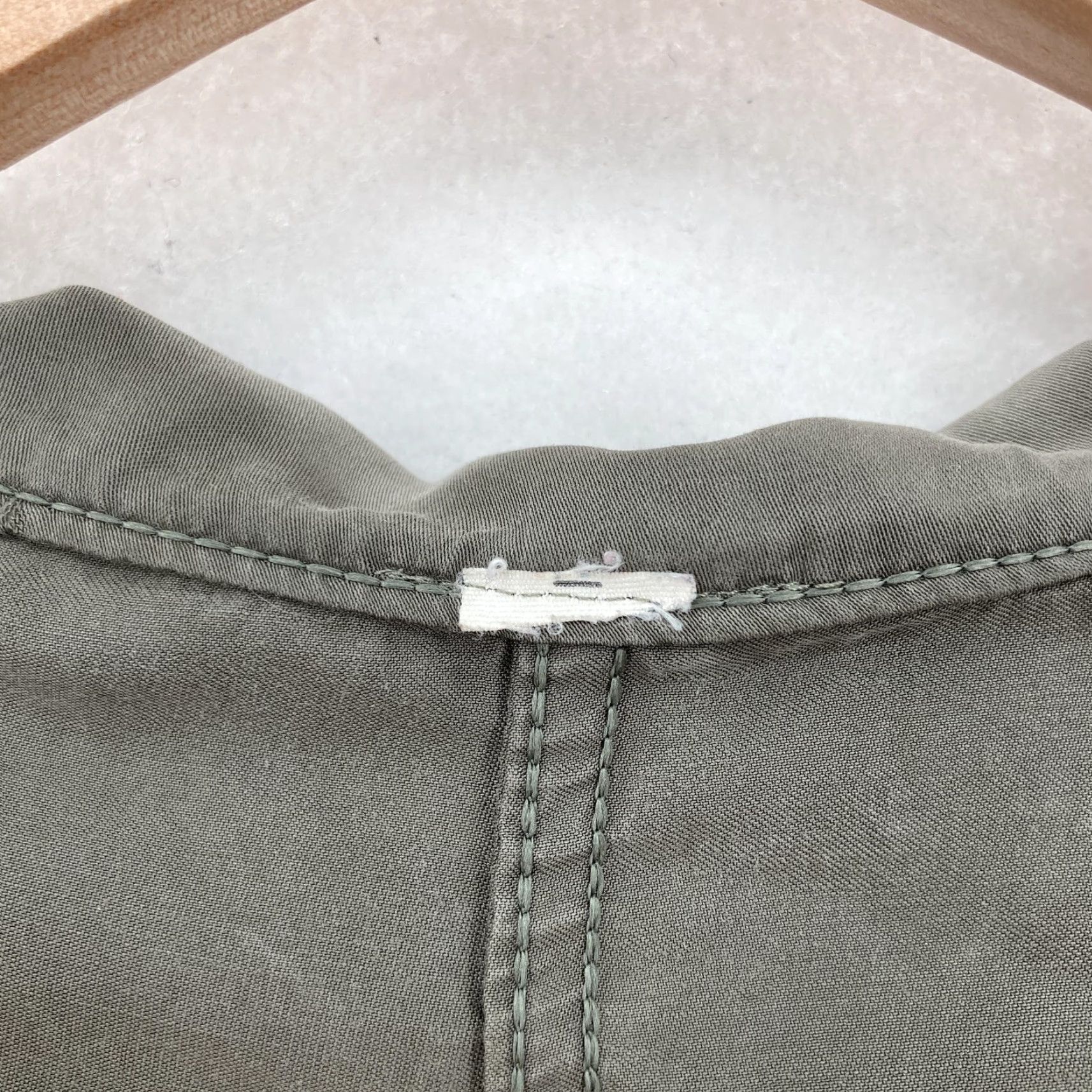 Lululemon VINTAGE Lululemon Jacket Womens Small Olive Green Hooded Anorak Parka Drawstring Waist Shirt? Size S / US 4 / IT 40 - 4 Thumbnail