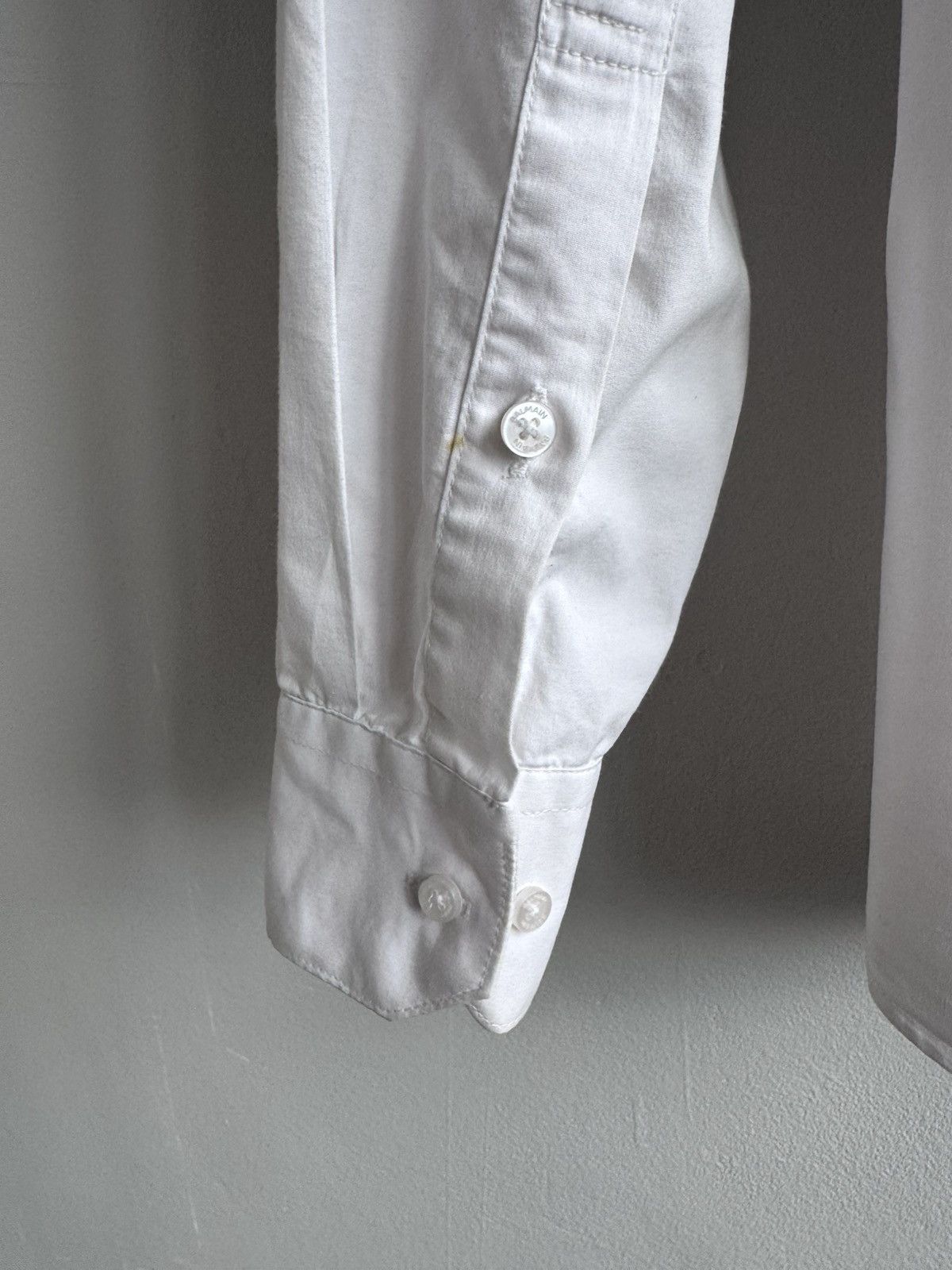 Balmain Balmain Paris White Button Up Shirt T Shirt Tee Big Logo Size US M / EU 48-50 / 2 - 16 Thumbnail