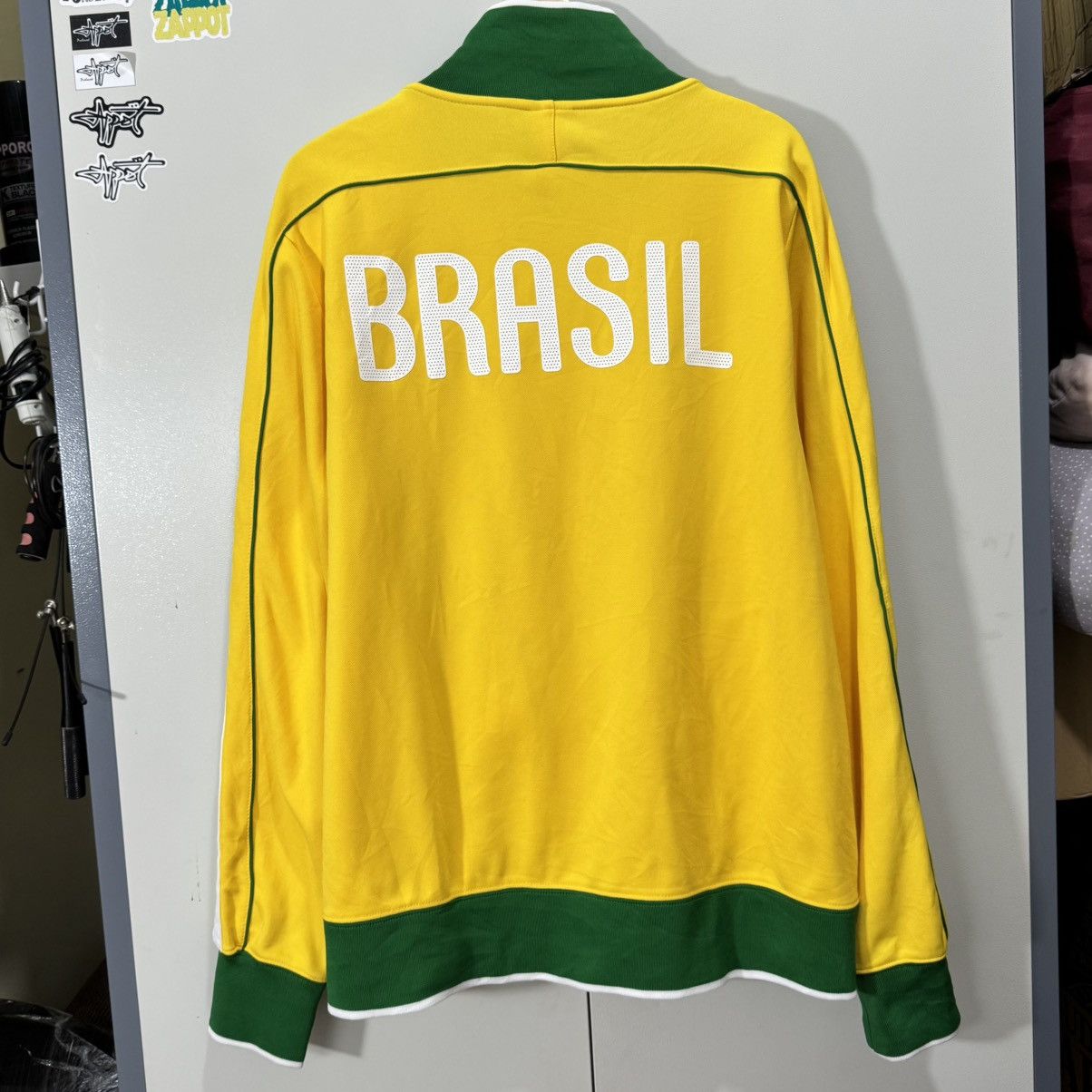 Nike × Vintage Nike Tracktop Tim Football National Brasil 2010 vintage Size US L / EU 52-54 / 3 - 12 Thumbnail