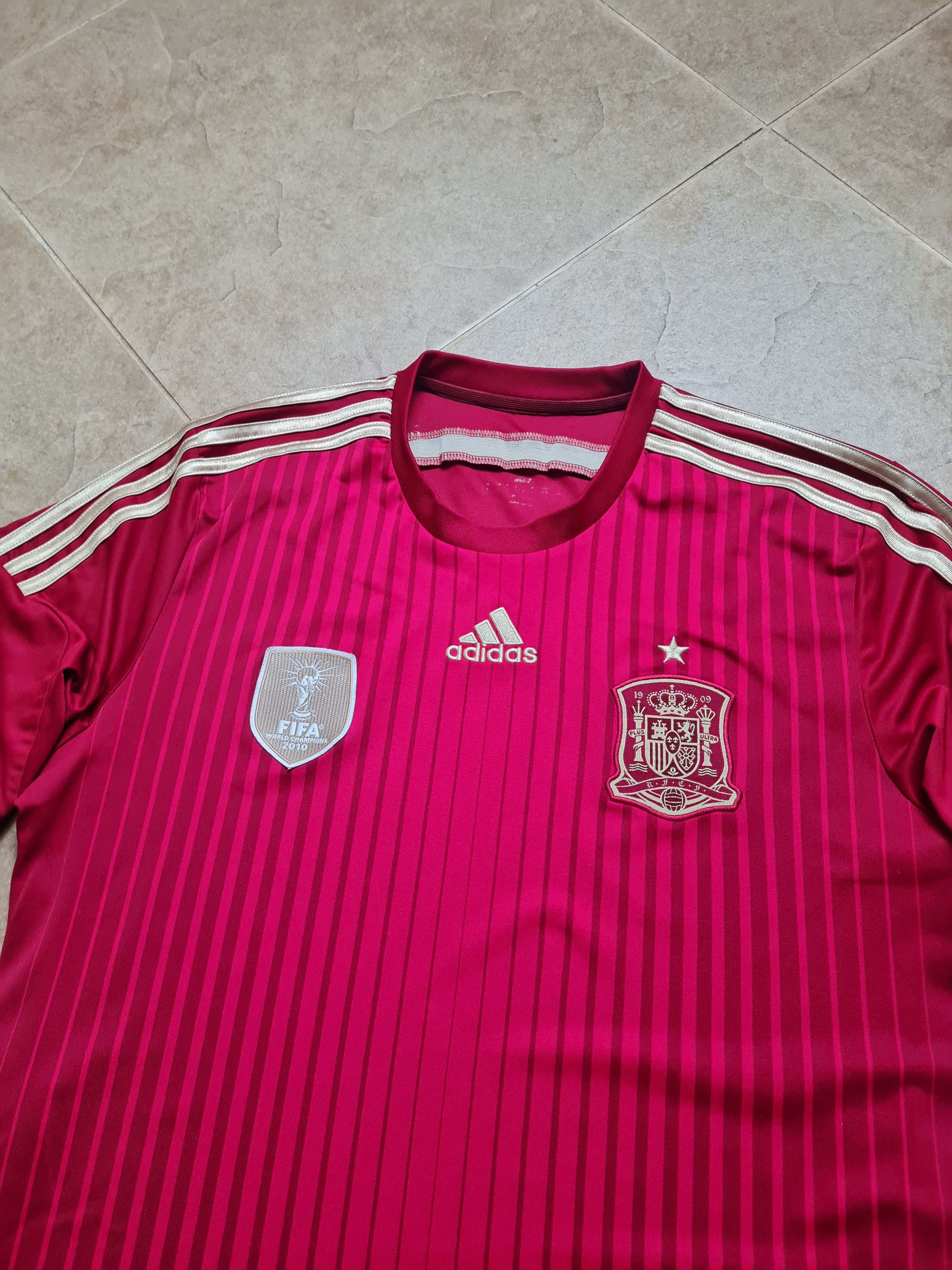 Adidas Spain Home Shirt 2014 World Cup Champions Adidas Football Size US L / EU 52-54 / 3 - 21 Thumbnail