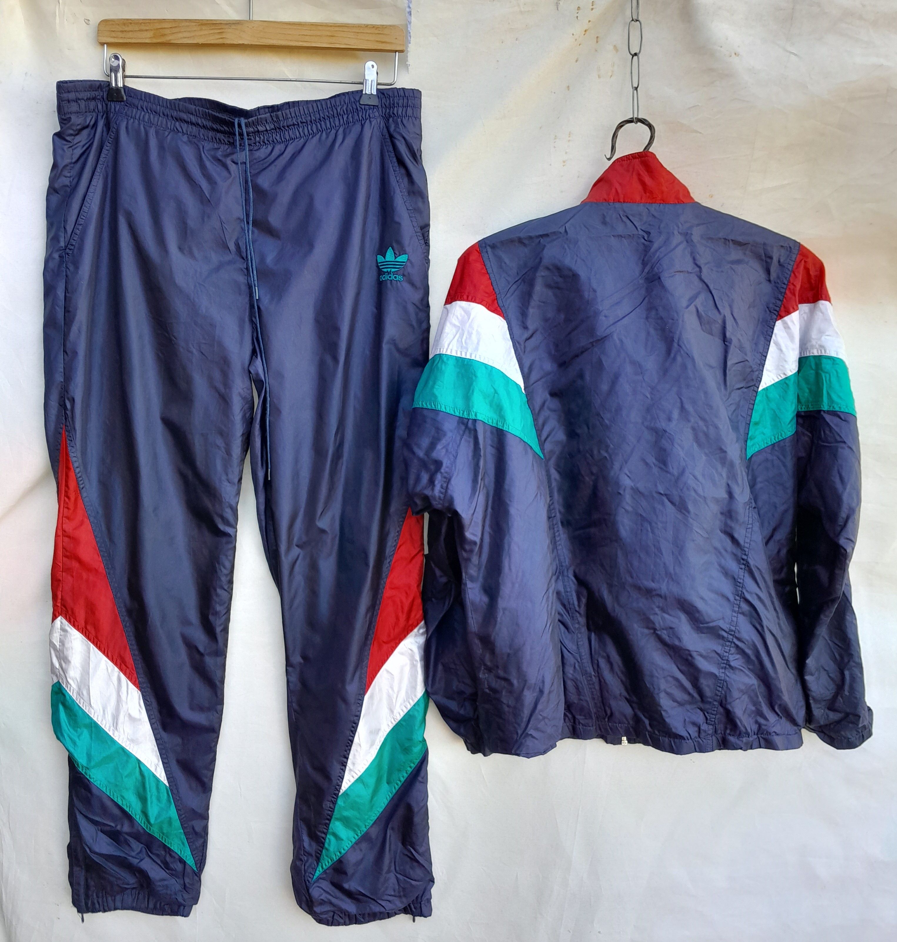 Adidas Vintage Adidas Tracksuit Mens M Navy 90s Nylon Windbreaker Size US M / EU 48-50 / 2 - 3 Thumbnail