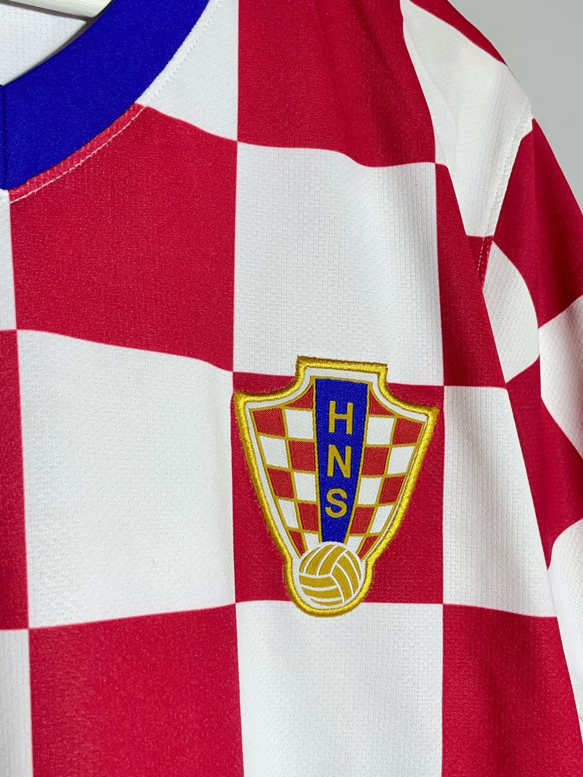 Nike National Team Croatia Nike 2008 Home Y2k Football Shirt Size US L / EU 52-54 / 3 - 3 Thumbnail