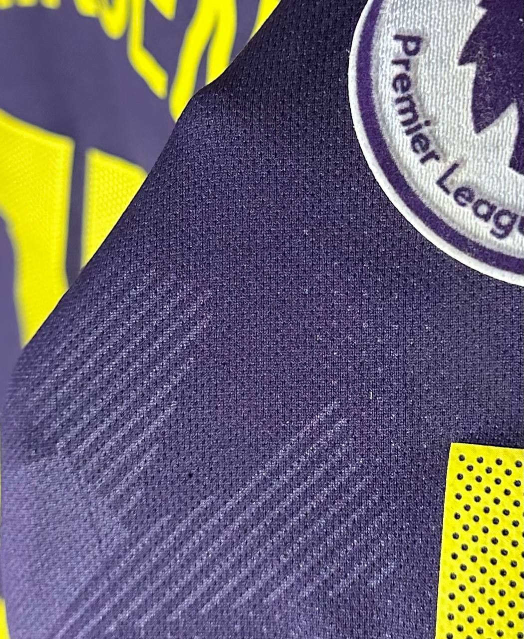 Nike Nike Tottenham Hotspur 2017/18 Third KitJersey shirt Eriksen Size US XS / EU 42 / 0 - 6 Thumbnail