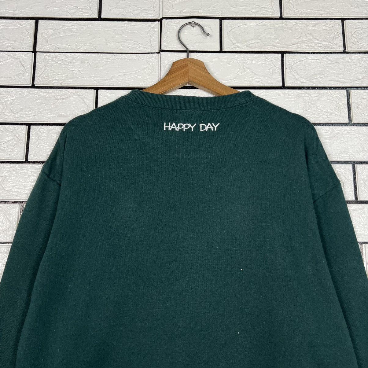 Peanuts PEANUTS SNOOPY Green Crewneck Sweatshirt #4297-C195 Size US M / EU 48-50 / 2 - 13 Thumbnail
