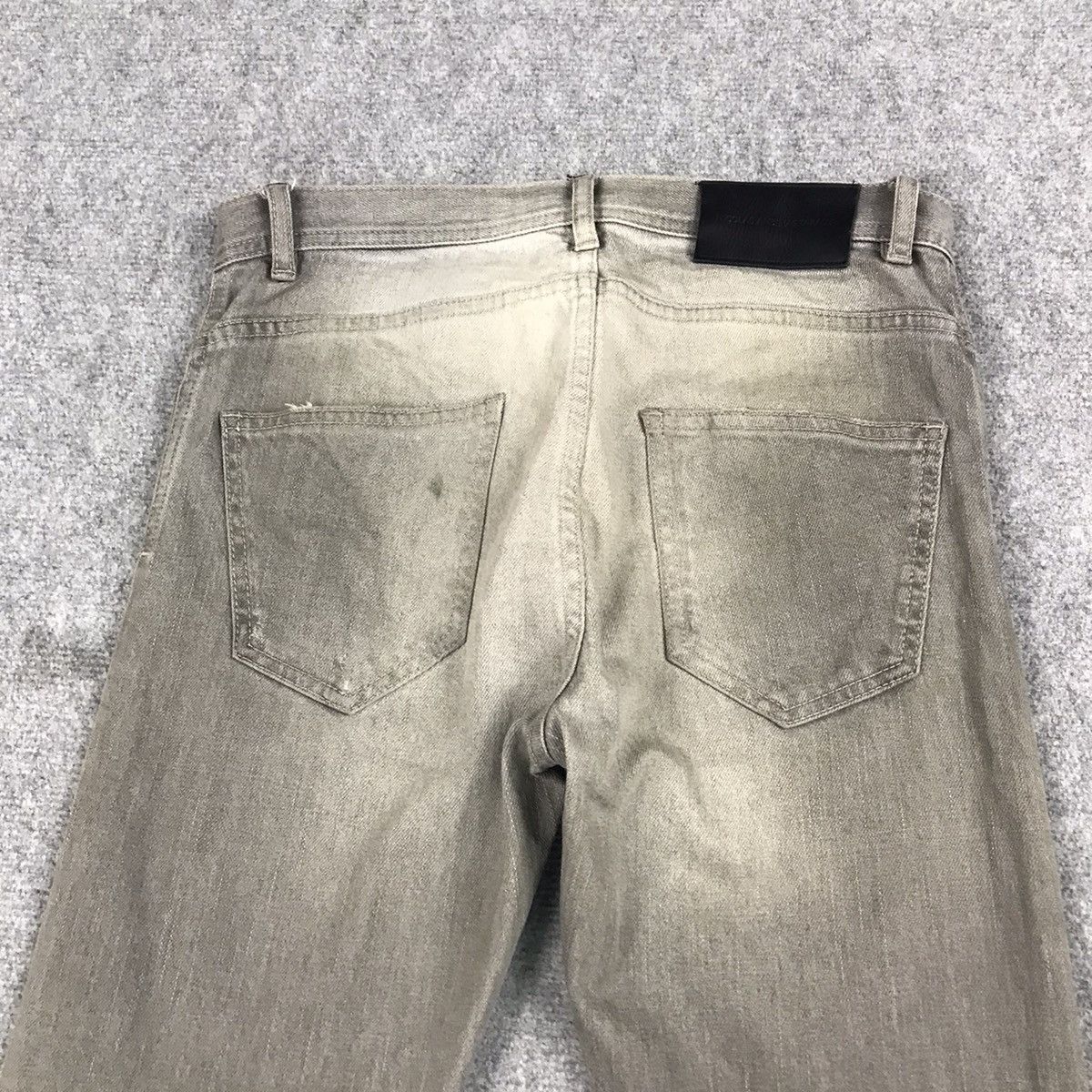 Nicolas Andreas Taralis Nicolas Andreas Taralis Faded Jeans Size US 28 / EU 44 - 8 Thumbnail