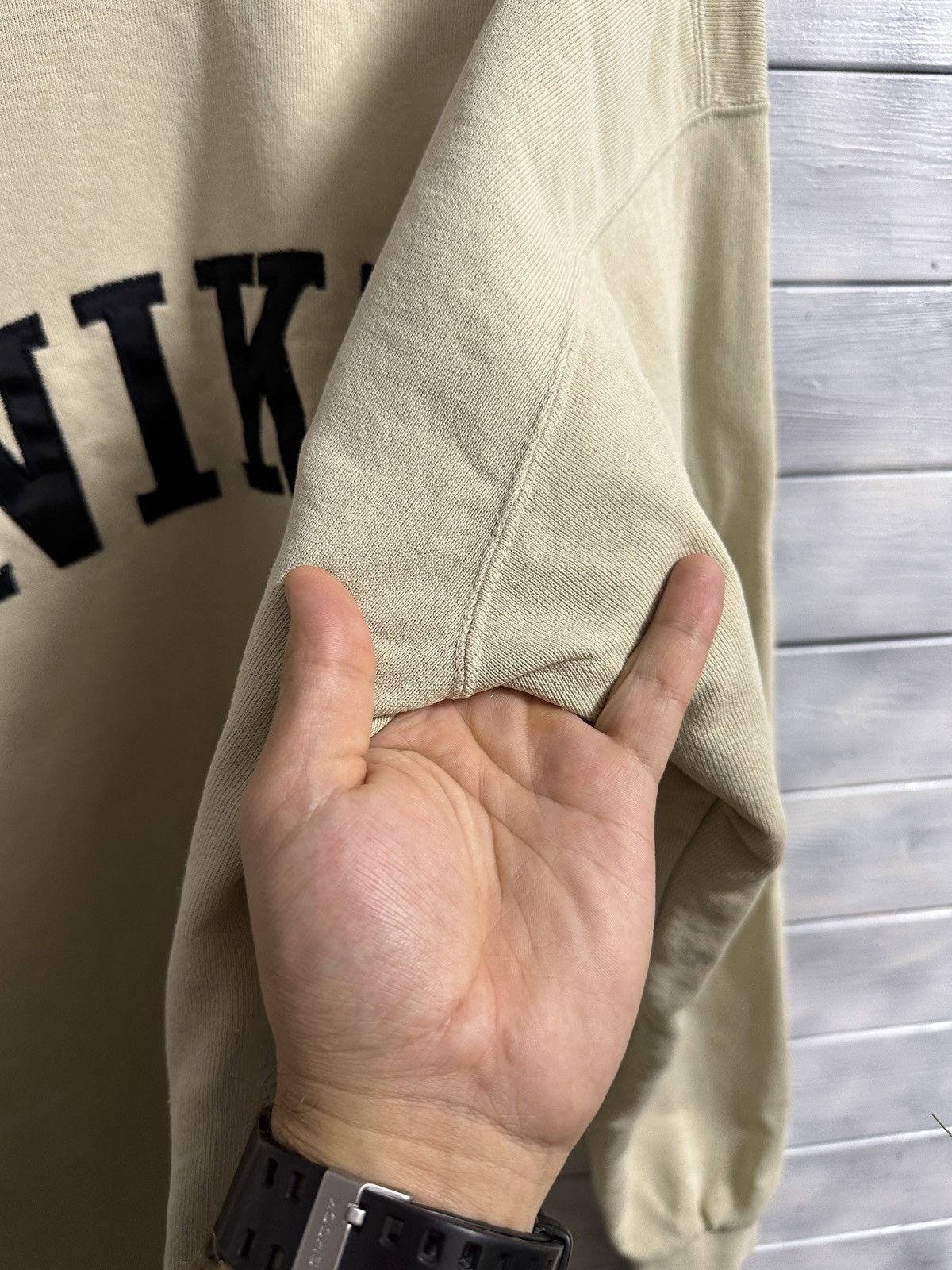 Nike × Vintage Rare Vintage Sweatshirt Nike Big Logo 90s Clothing. Size US L / EU 52-54 / 3 - 5 Thumbnail
