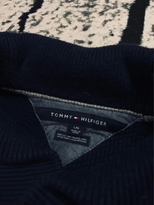 Tommy Hilfiger Tommy Hilfiger navy blue merino wool turtleneck sweater L Size US L / EU 52-54 / 3 - 5 Thumbnail