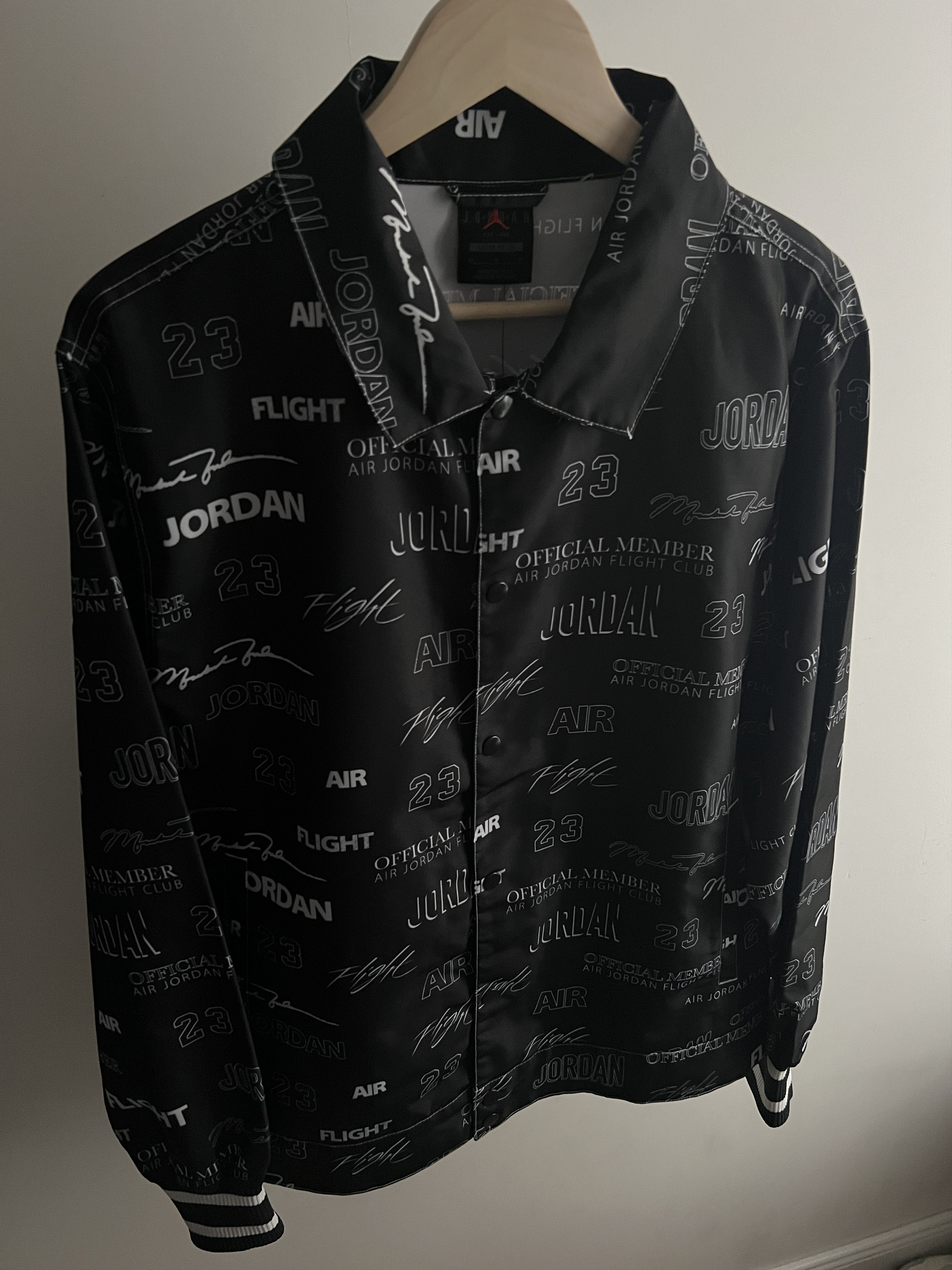 Jordan Brand × Nike Jordan Monogram Light Jacket Overshirt Windbreaker Nylon Size US M / EU 48-50 / 2 - 4 Thumbnail