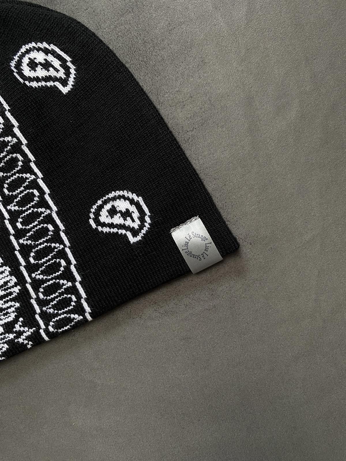 Japanese Brand Rare Union Lisa Le Strange No Cuff Black Beanie Hats OS Size ONE SIZE - 3 Thumbnail