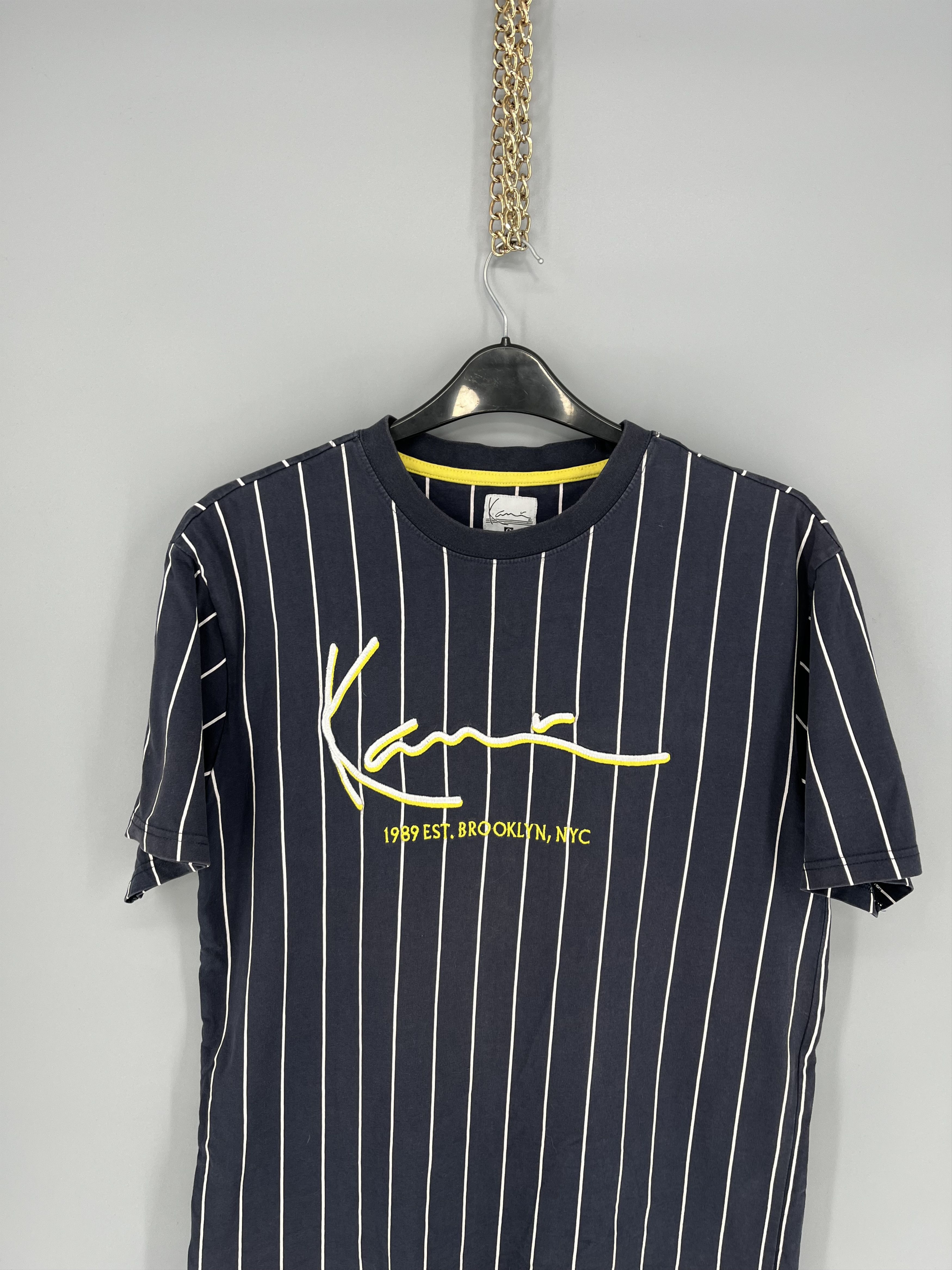 Karl Kani Rap Tees Karl Kani Center Logo MultiColor T-Shirt Size S Size US S / EU 44-46 / 1 - 7 Thumbnail
