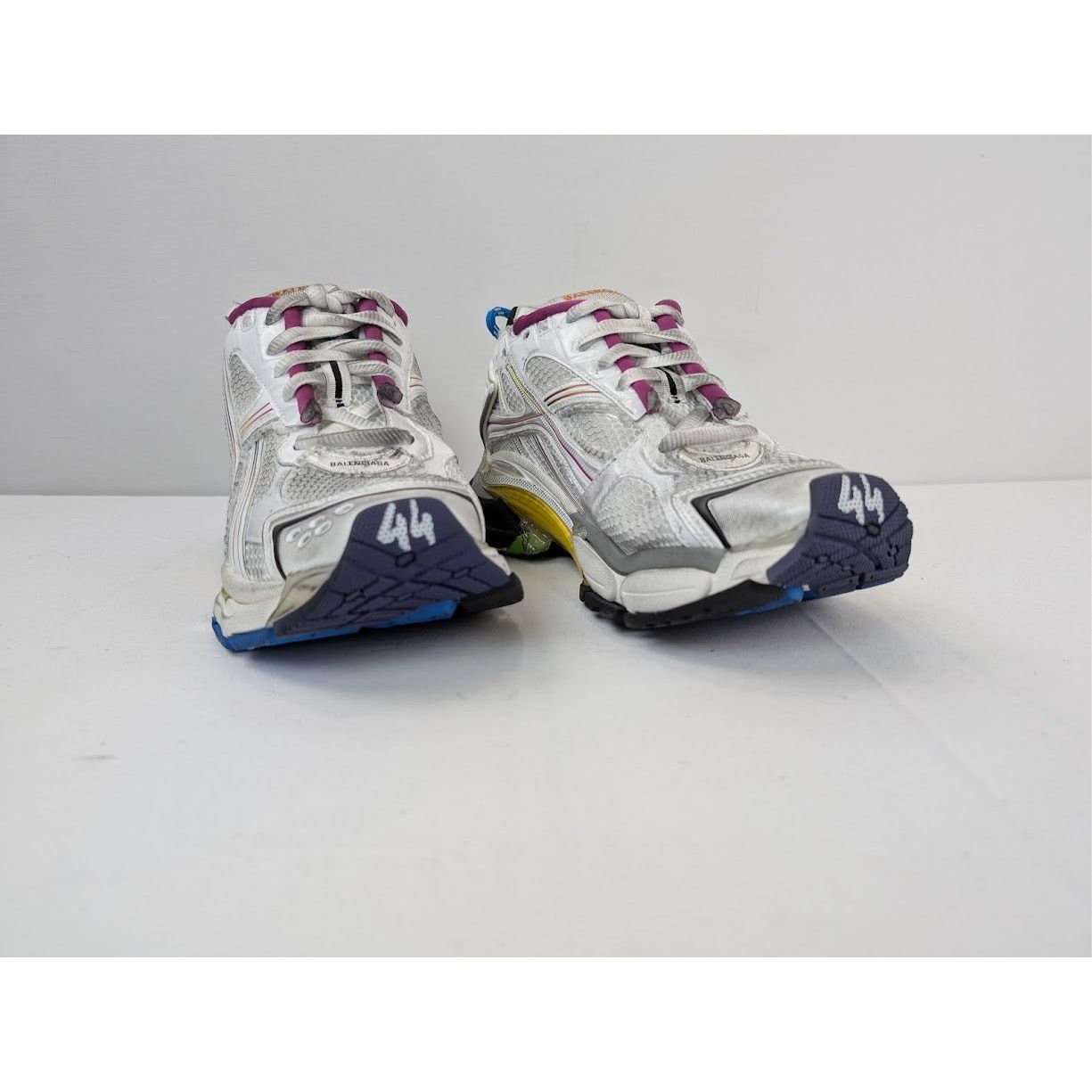 Balenciaga o1rshd1 Q:3 / Mesh Gardient Runner in White/Multicolor Size US 11 / EU 44 - 5 Thumbnail