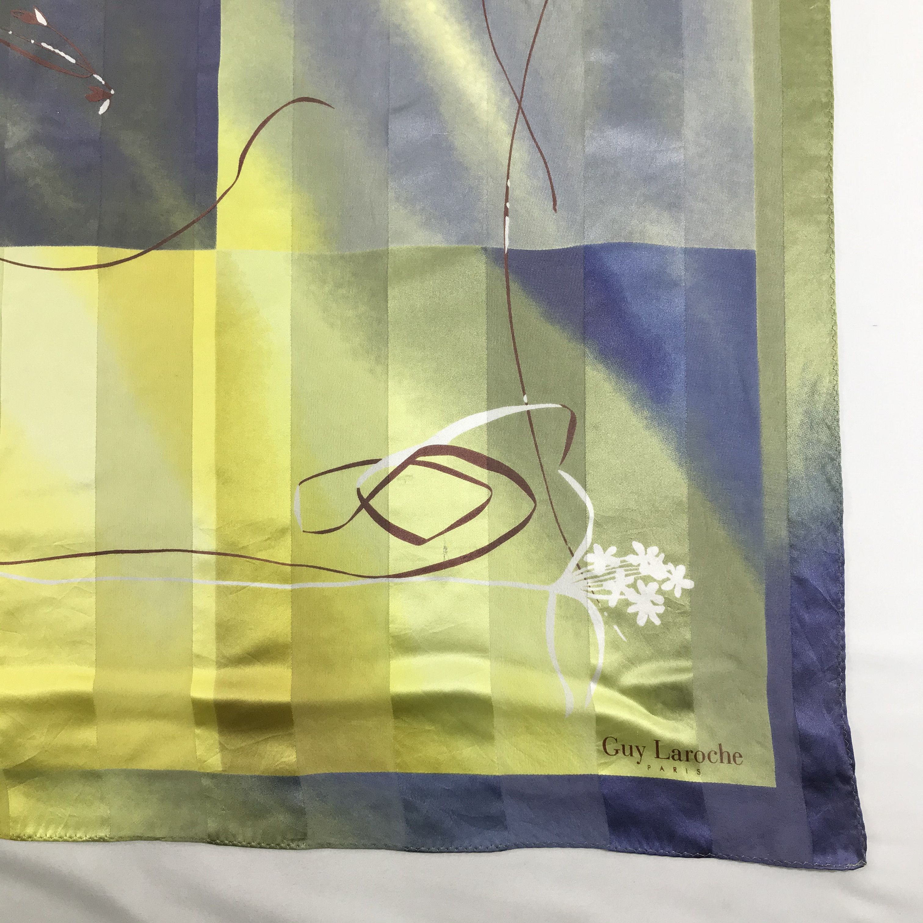 Guy Laroche Vintage Guy Laroche Silk Scarf Size ONE SIZE - 4 Thumbnail