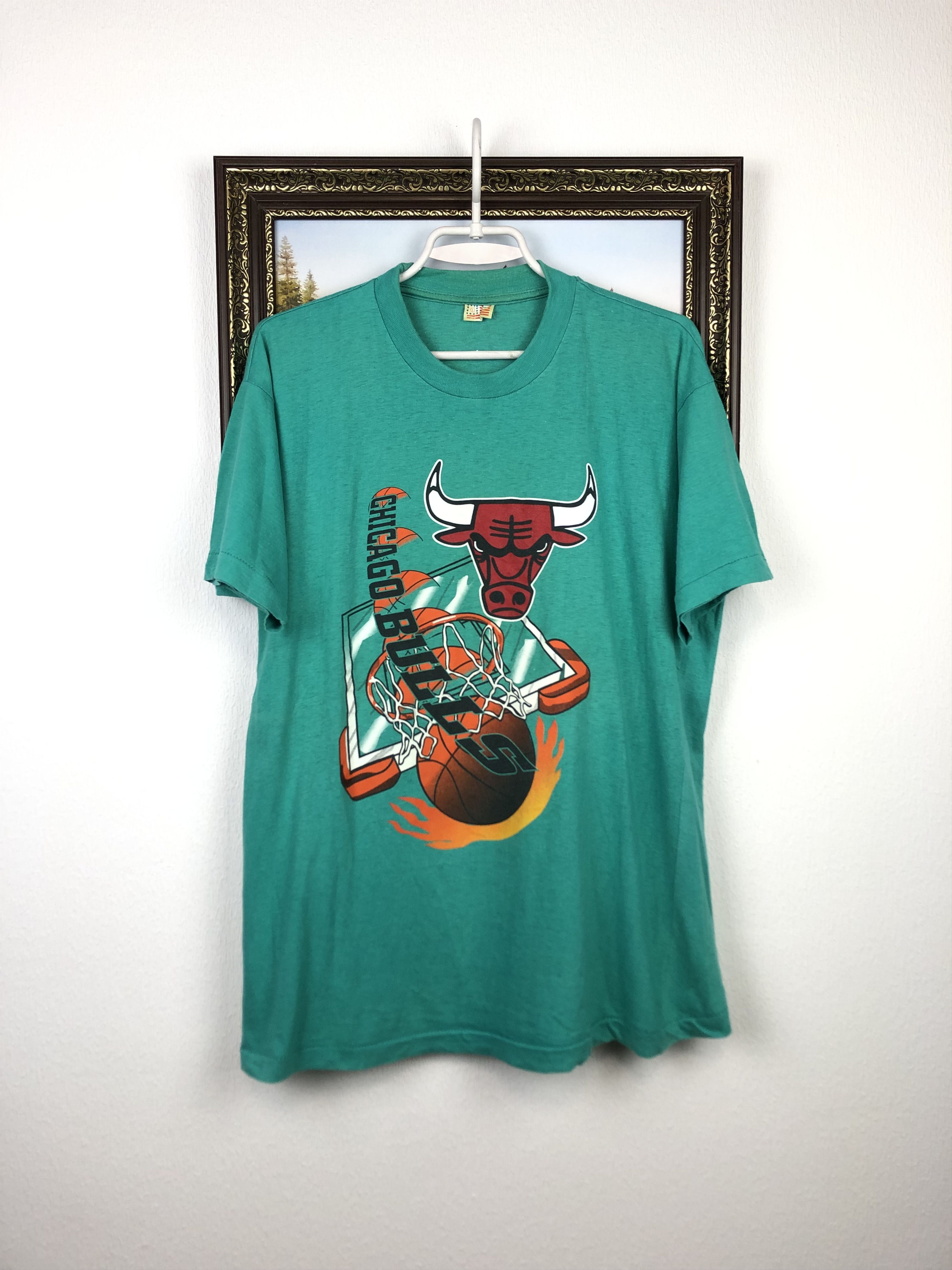 NBA Vintage Chicago Bulls BNA Shirt Jordan Shirt Over Print Bull Size US L / EU 52-54 / 3 - 1 Thumbnail