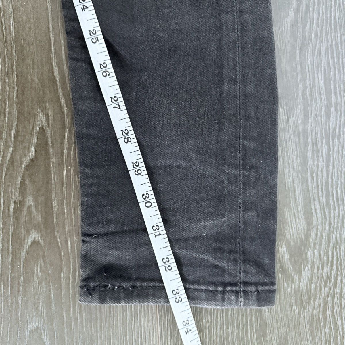 Levi's Levi’s 519 Black Jeans Size 32 Size US 32 / EU 48 - 6 Thumbnail